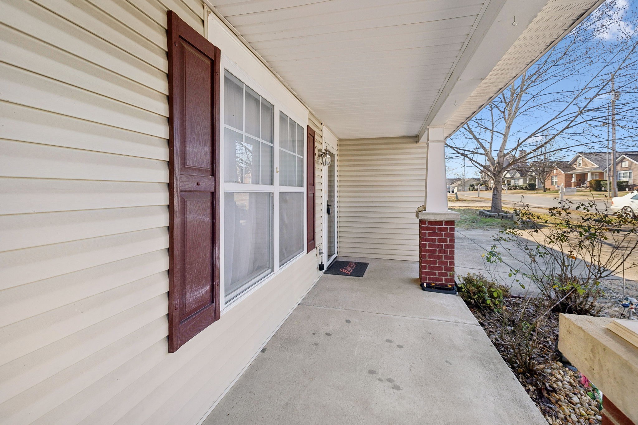 221 Maxwell Pl