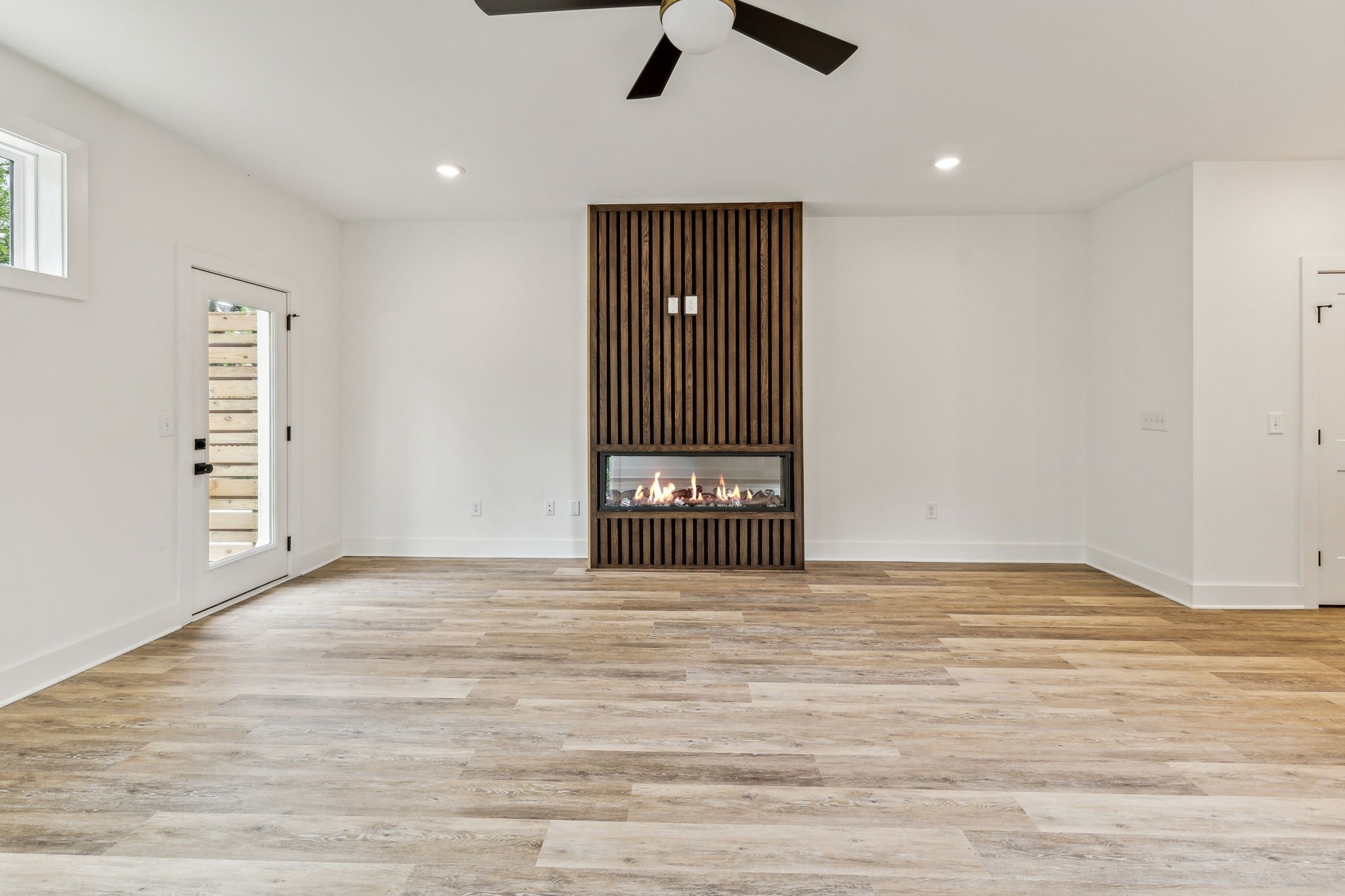 1303 Katie Ave Unit: B