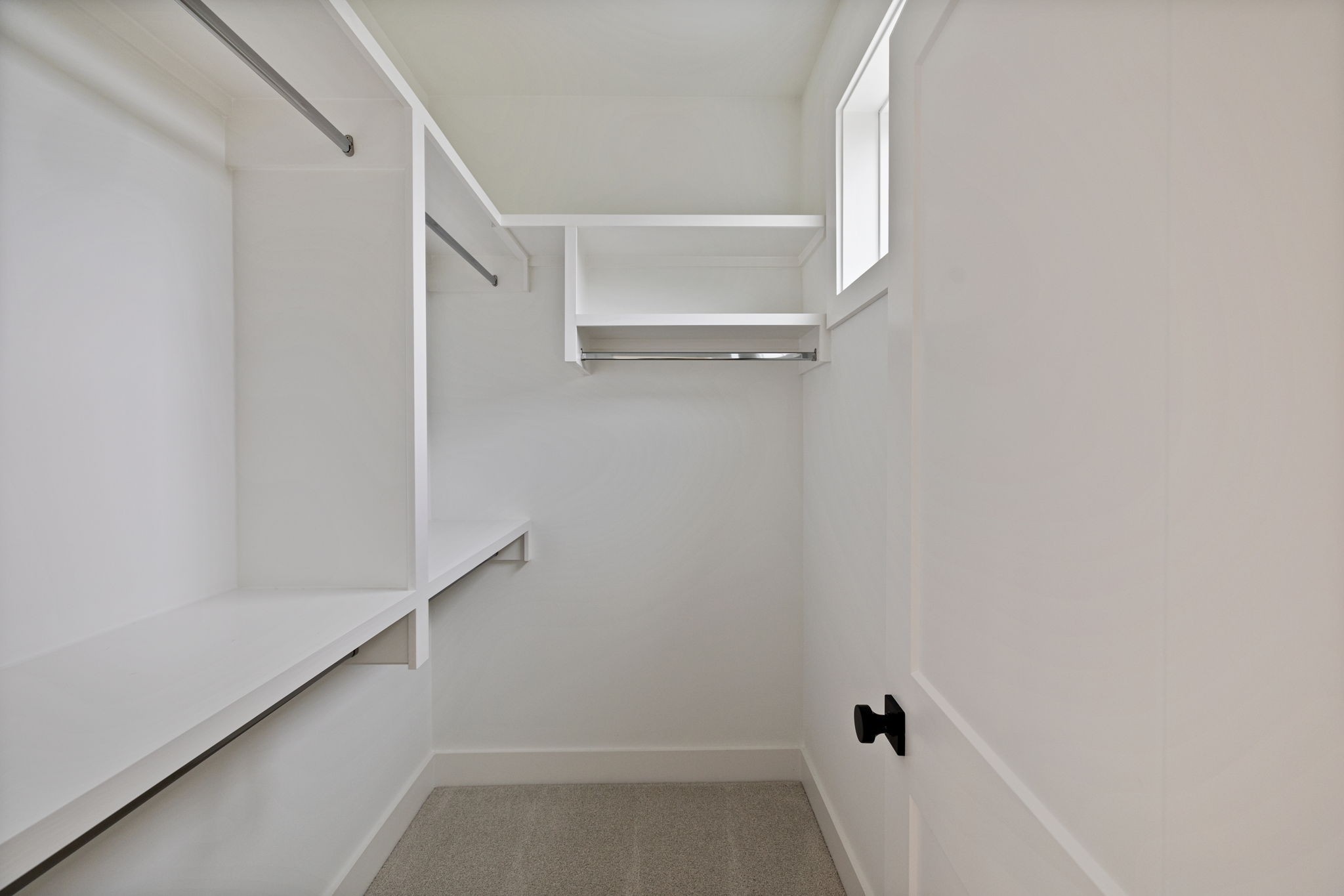 1303 Katie Ave Unit: B