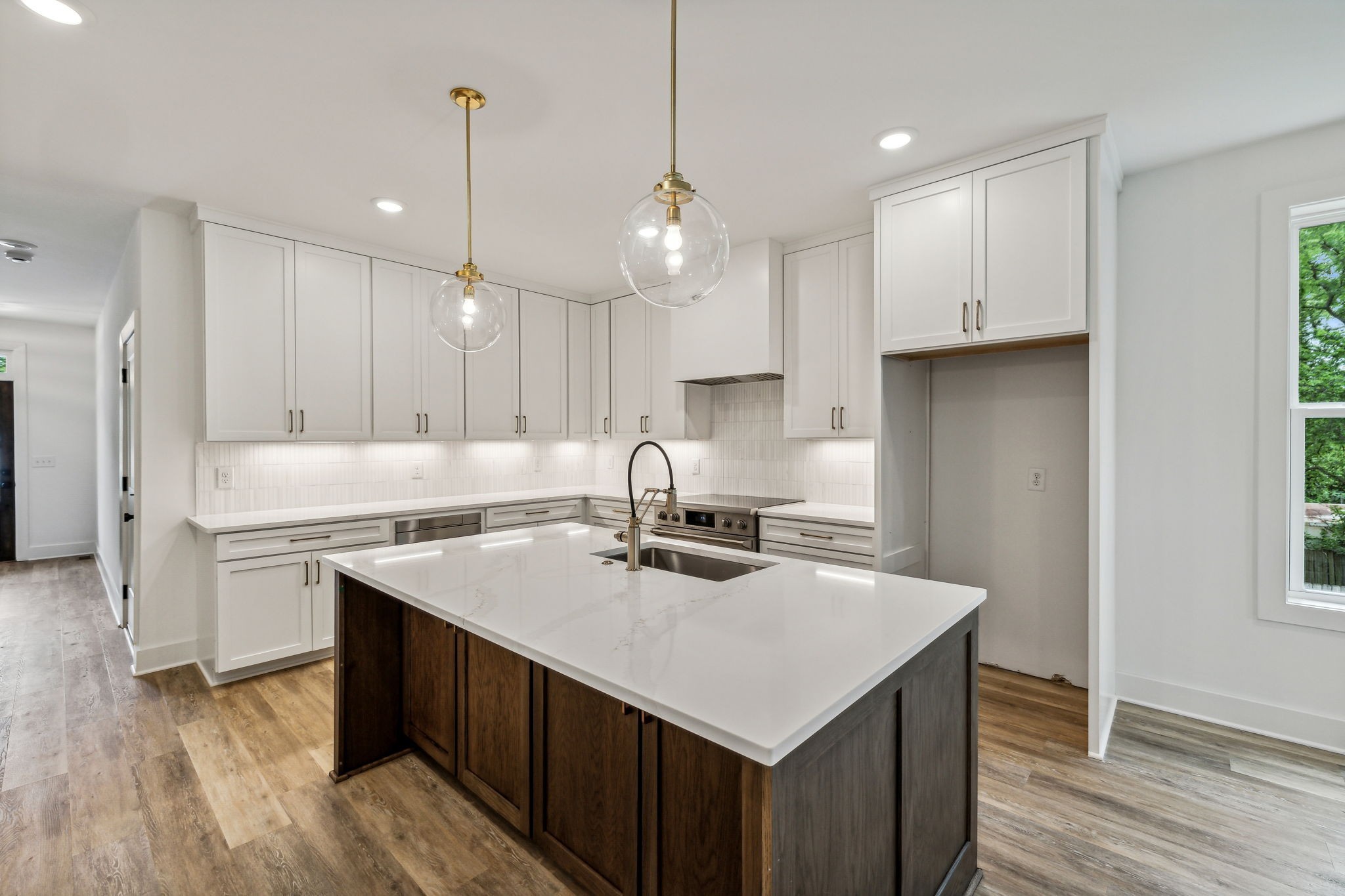 1303 Katie Ave Unit: B