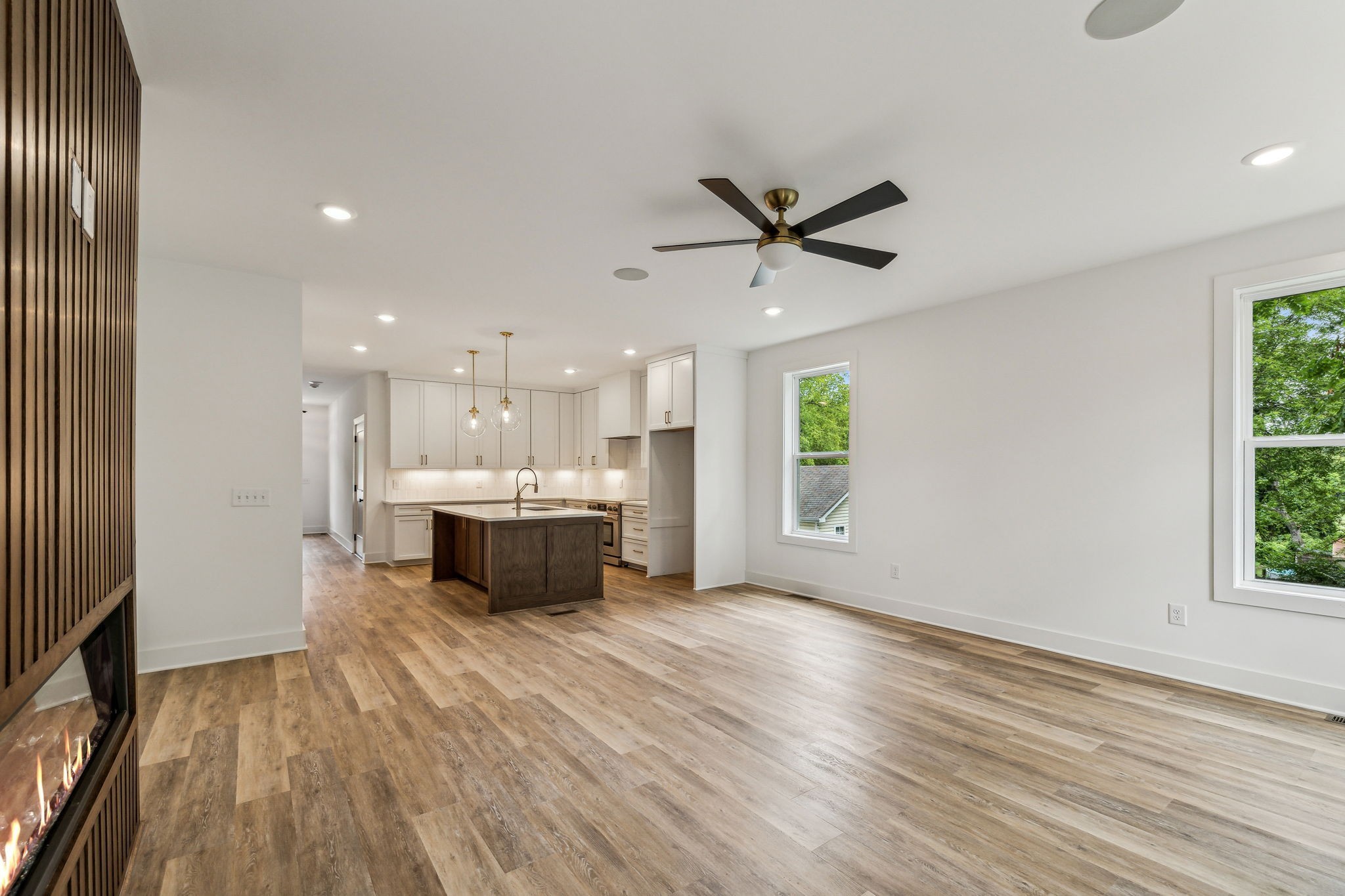 1303 Katie Ave Unit: B