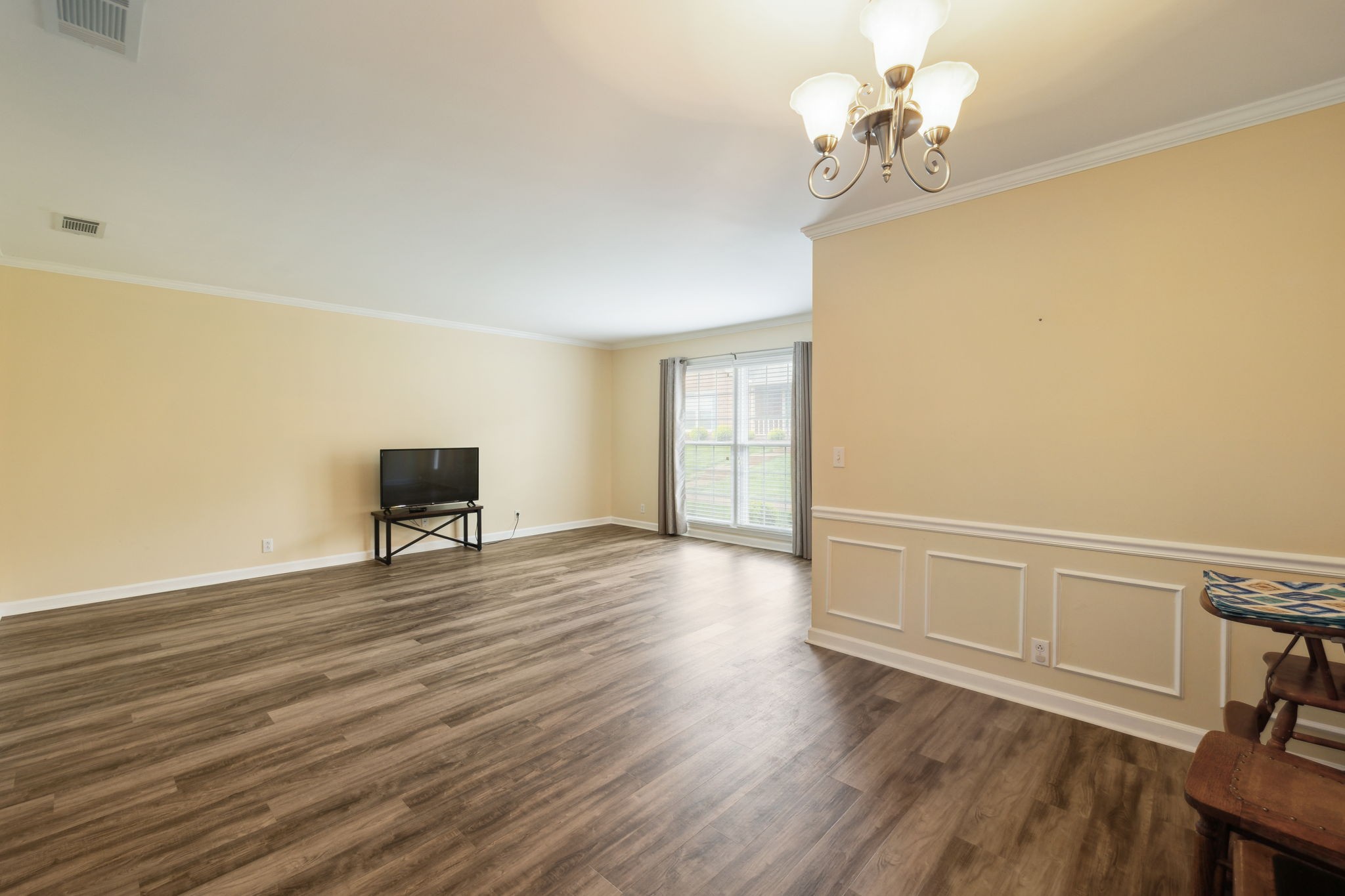 2130 River Chase Dr