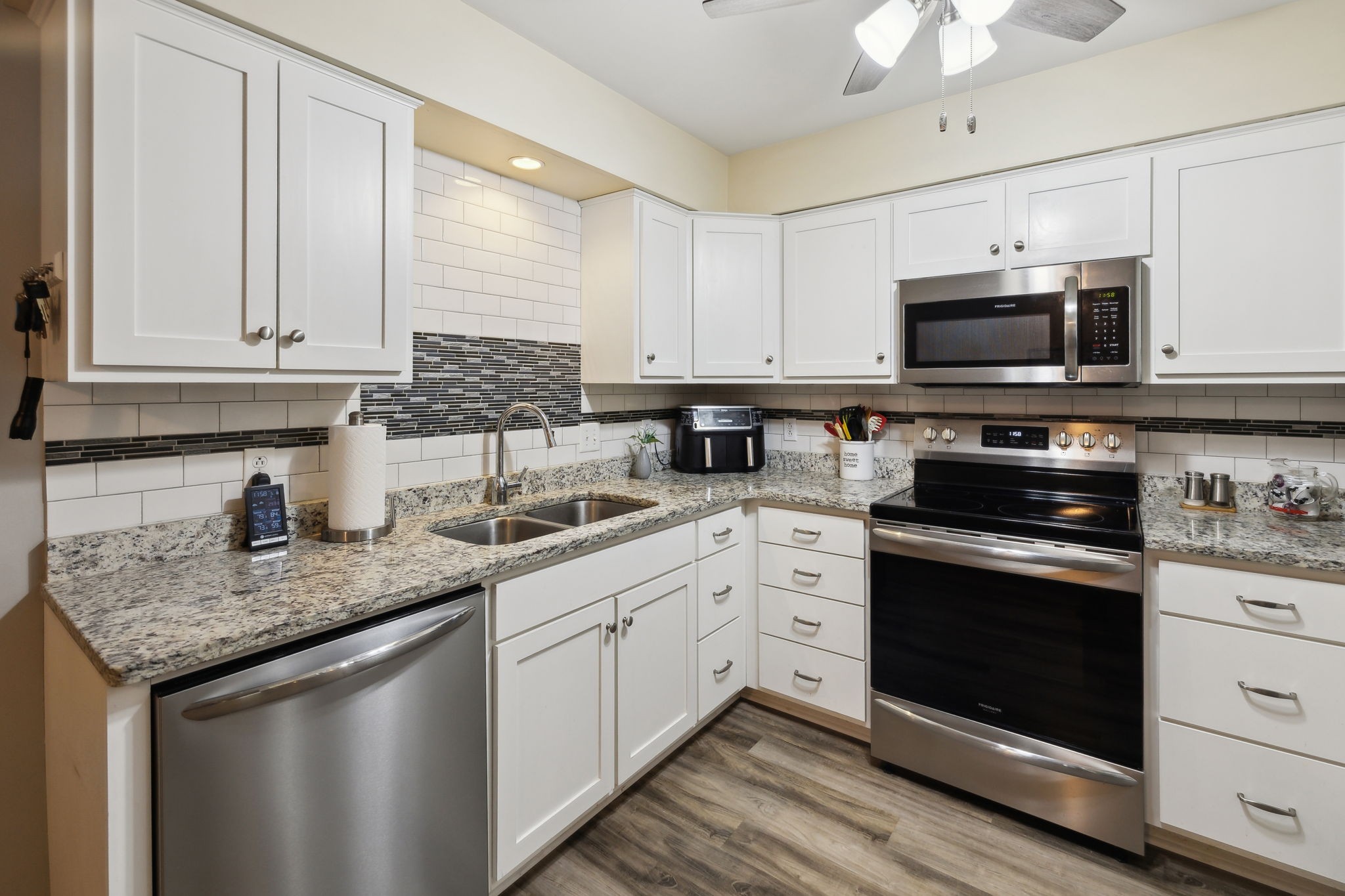 2130 River Chase Dr