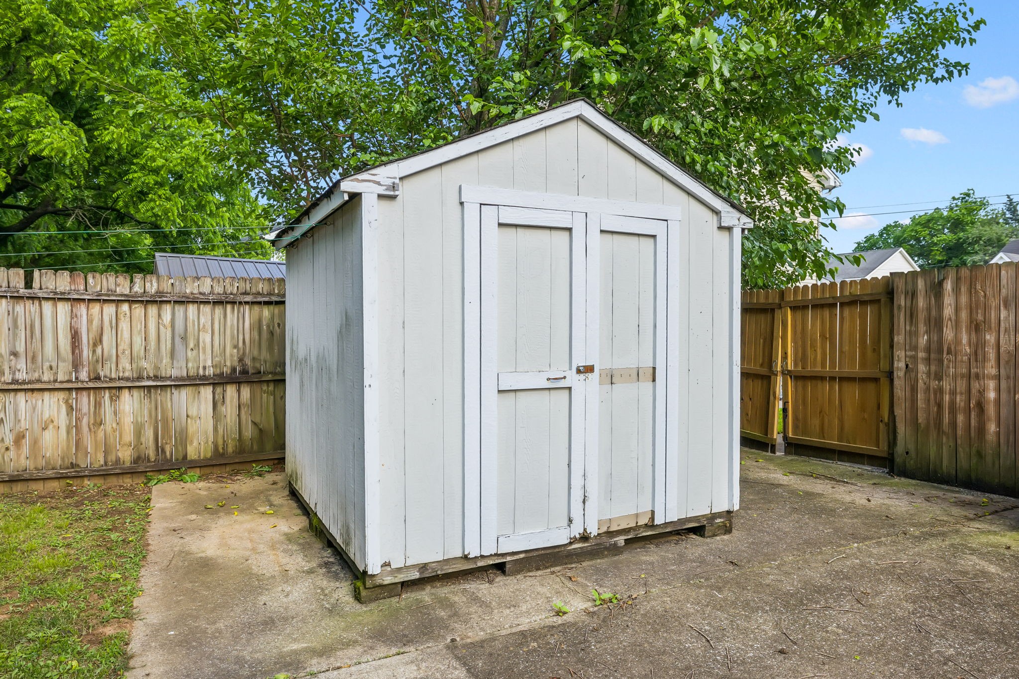 1625 Center Pointe Dr