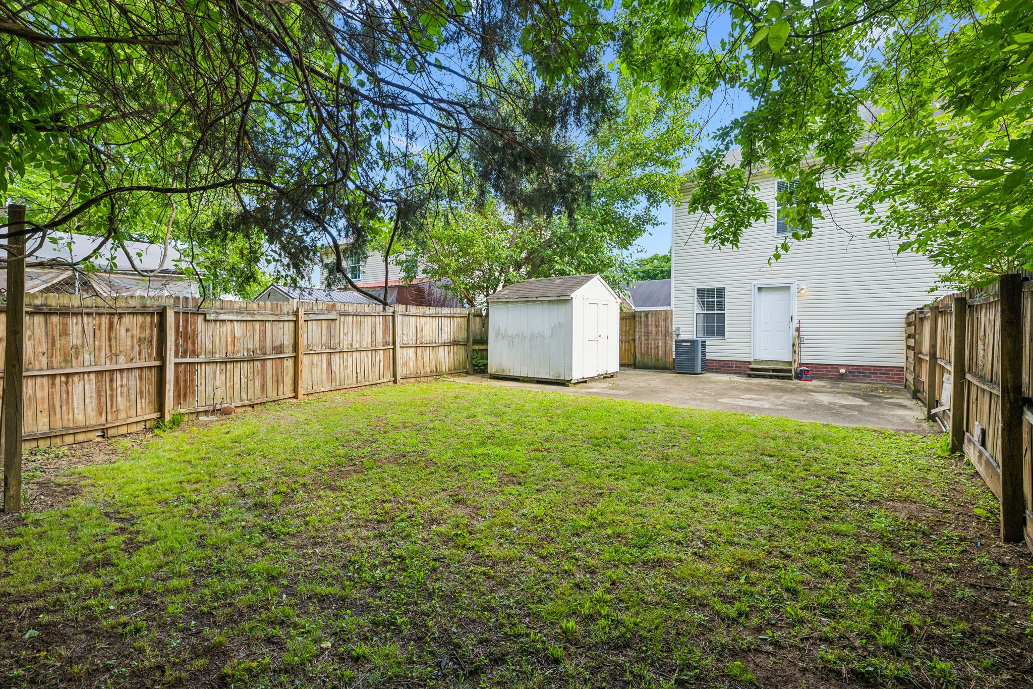 1625 Center Pointe Dr