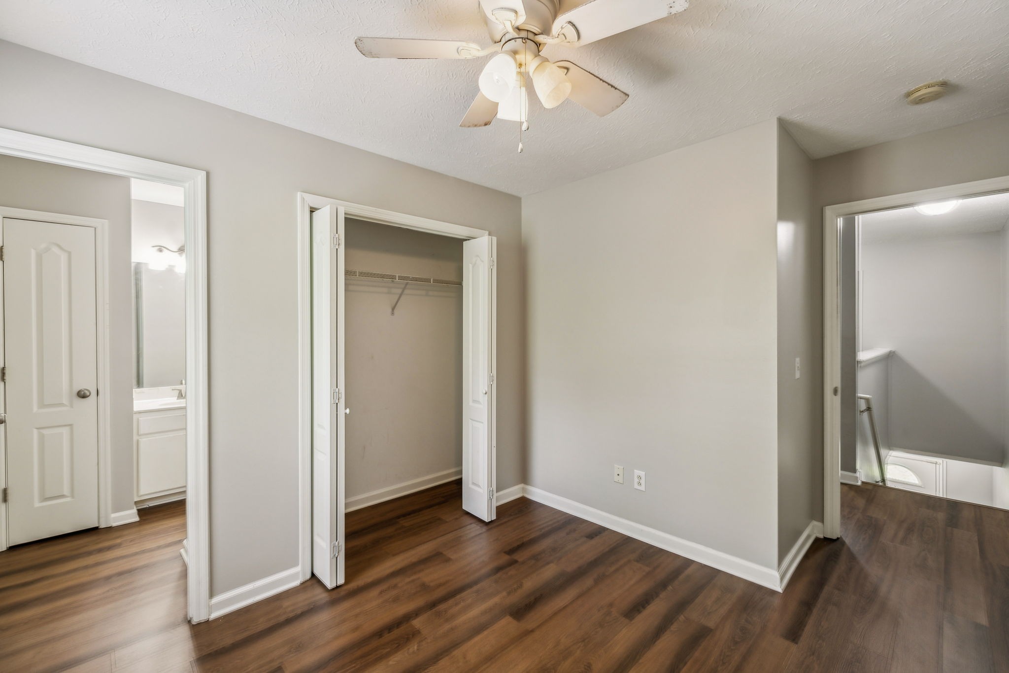 1625 Center Pointe Dr