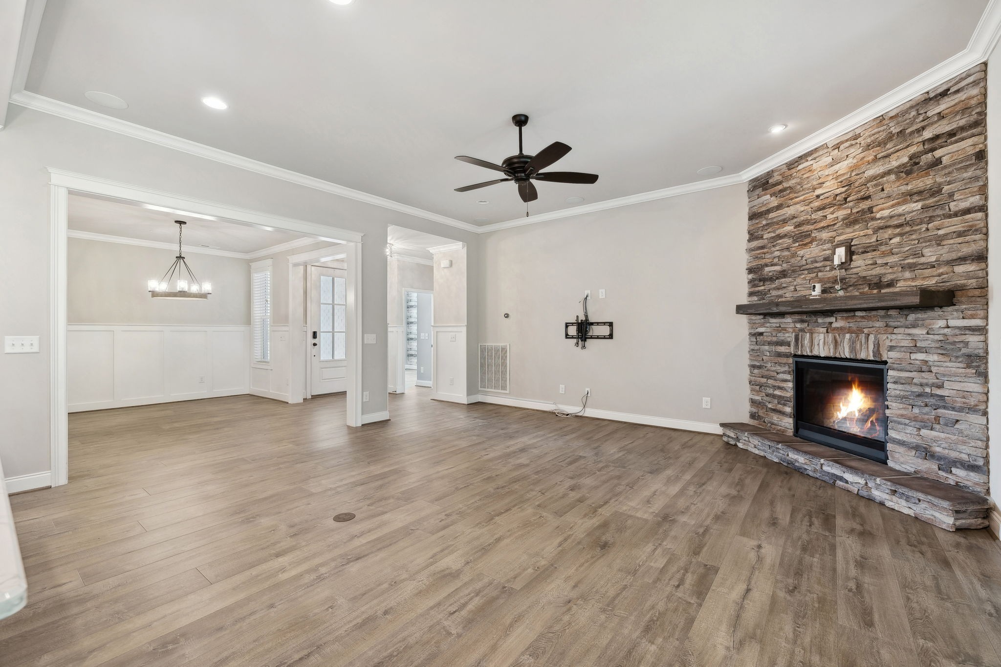 417 Anchor Reserve Cv