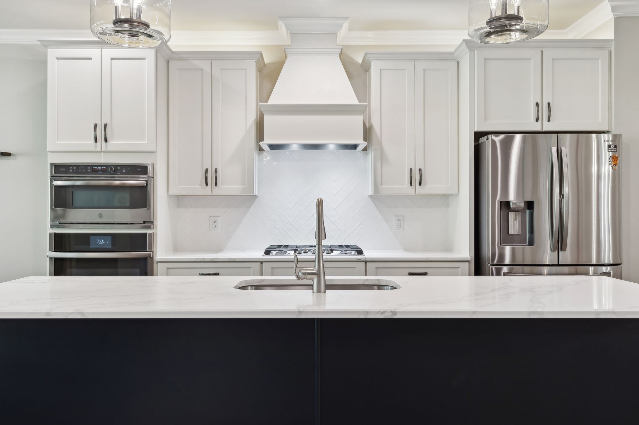 417 Anchor Reserve Cv