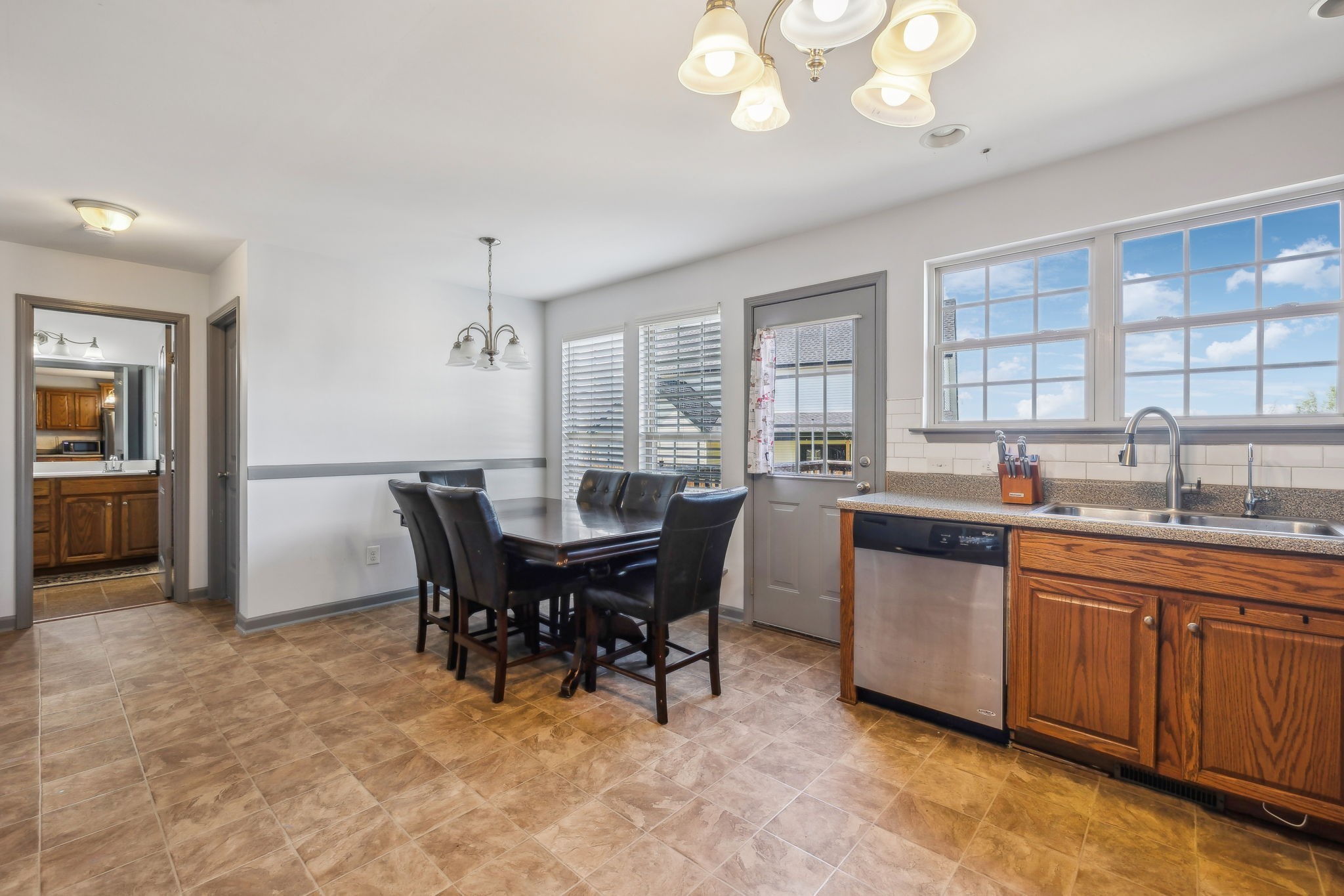 605 Betty Lou Dr