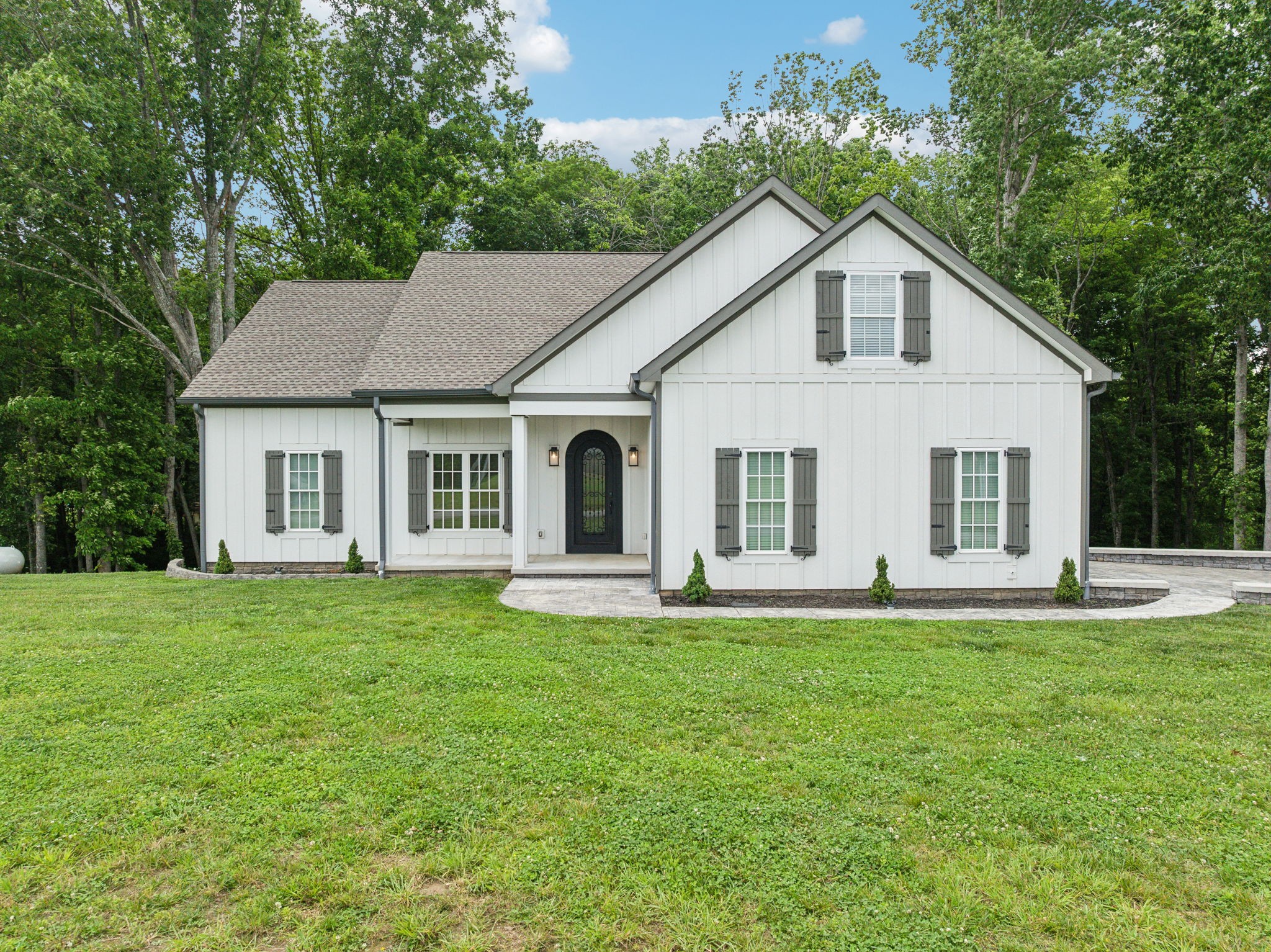97 Collins River Dr