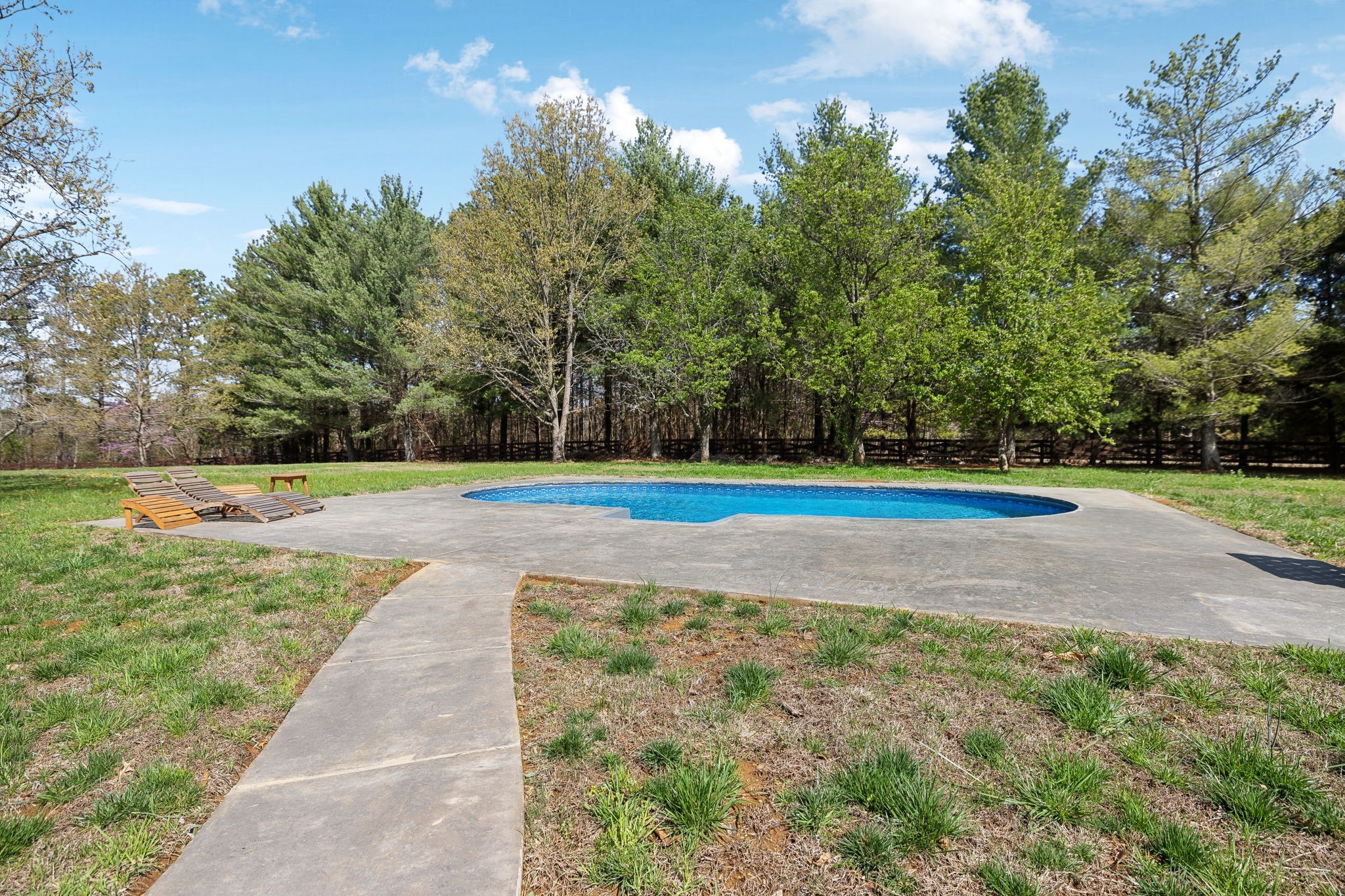 2038 N Lasea Rd