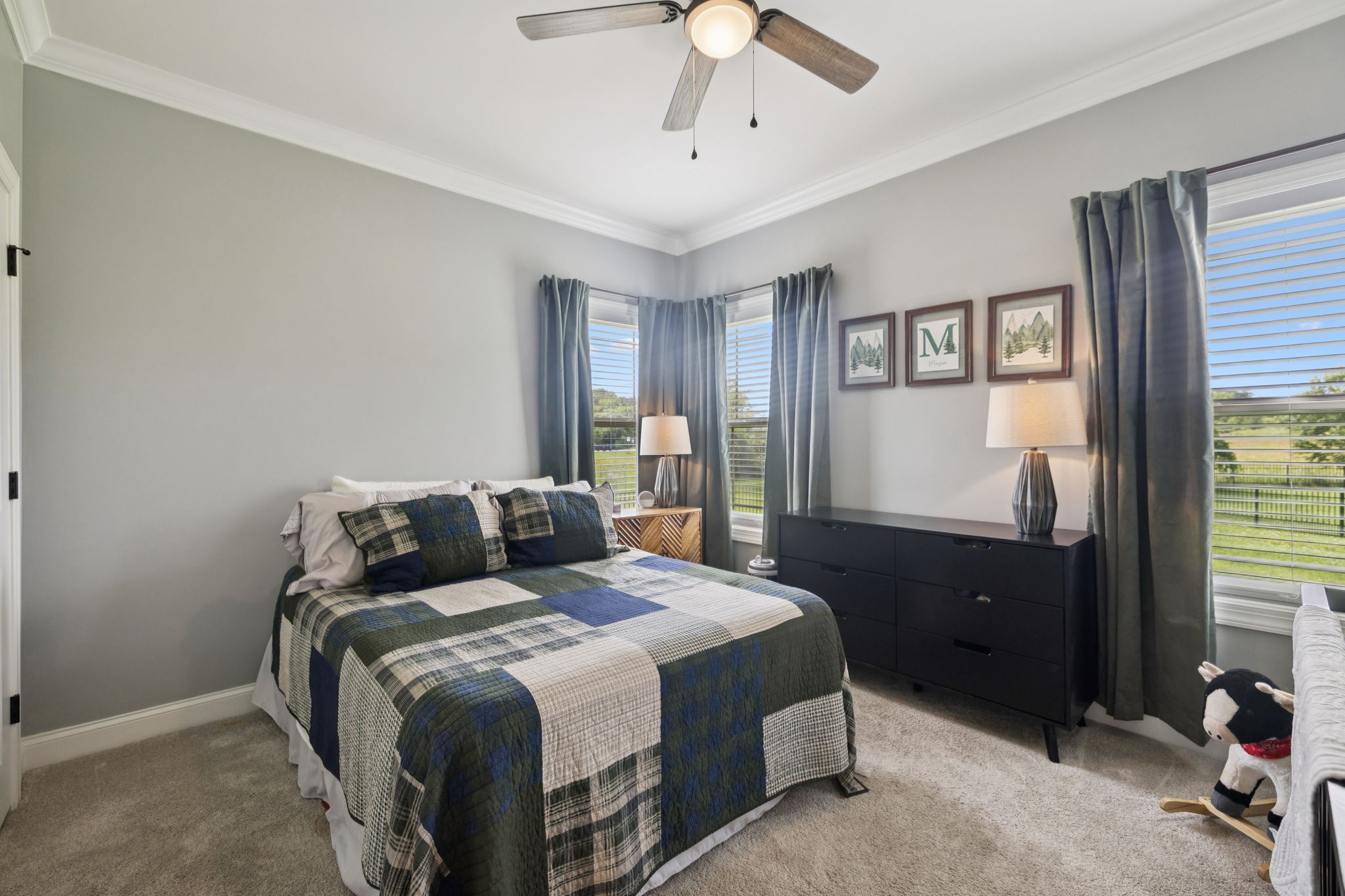 623 Josef Cir