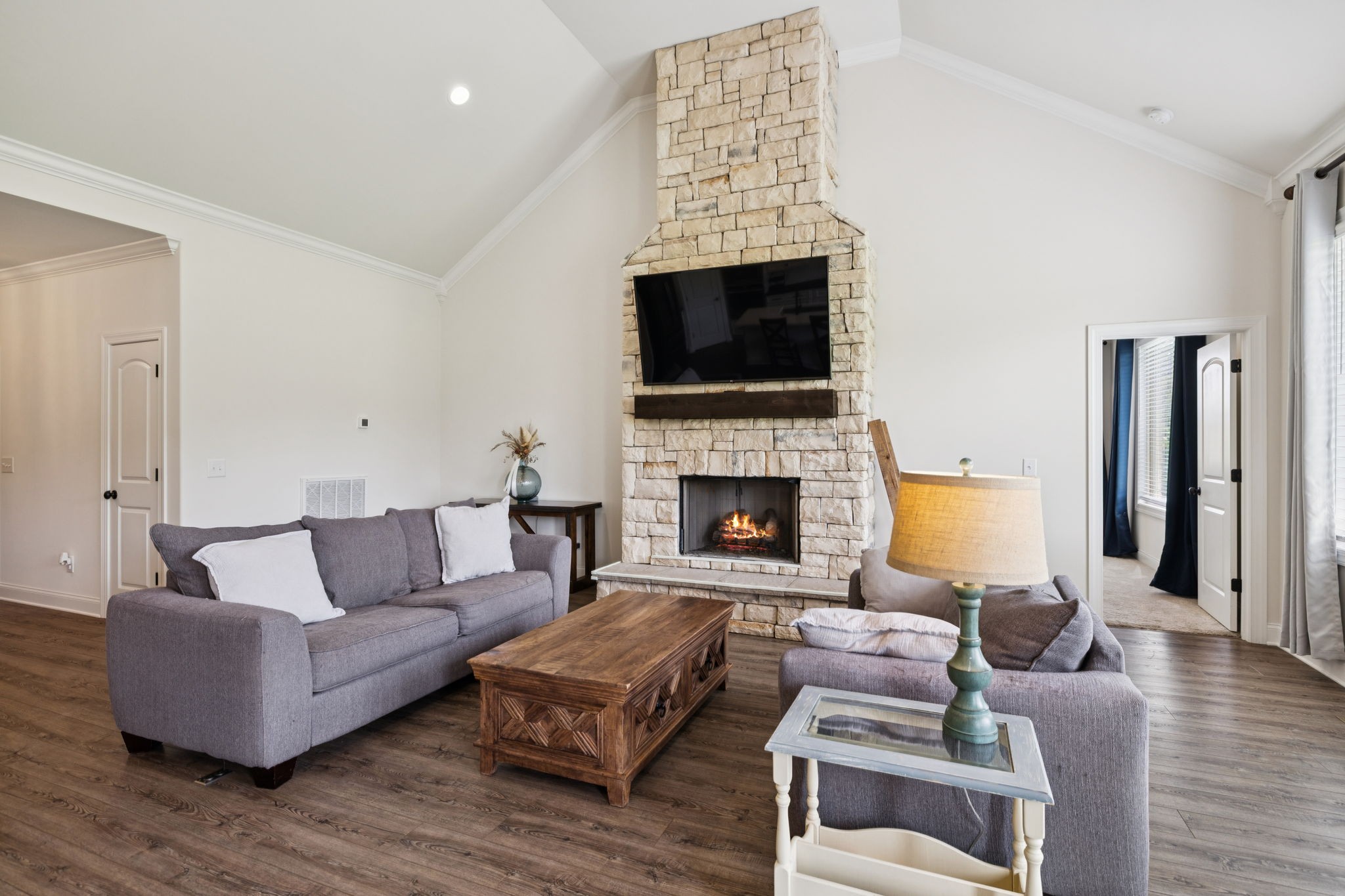 623 Josef Cir