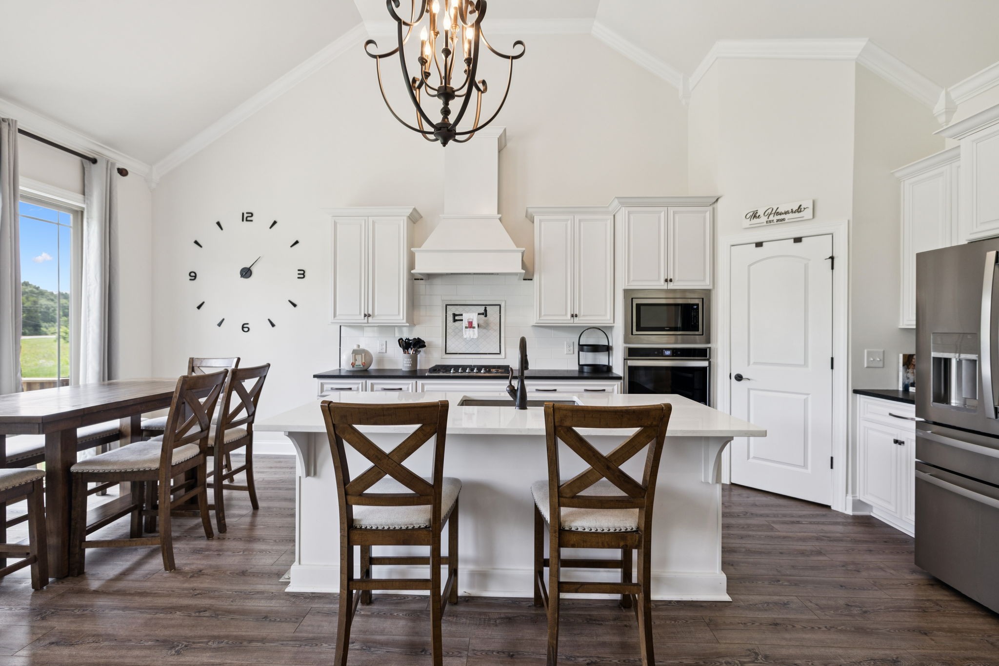 623 Josef Cir