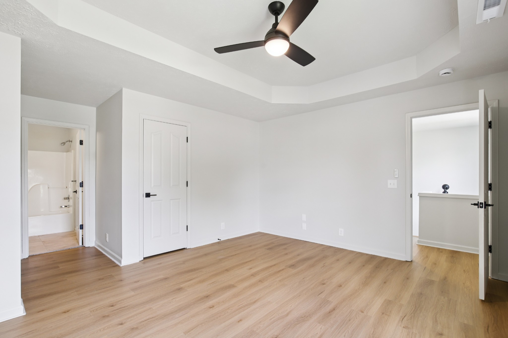 1033 Tom Hailey Blvd