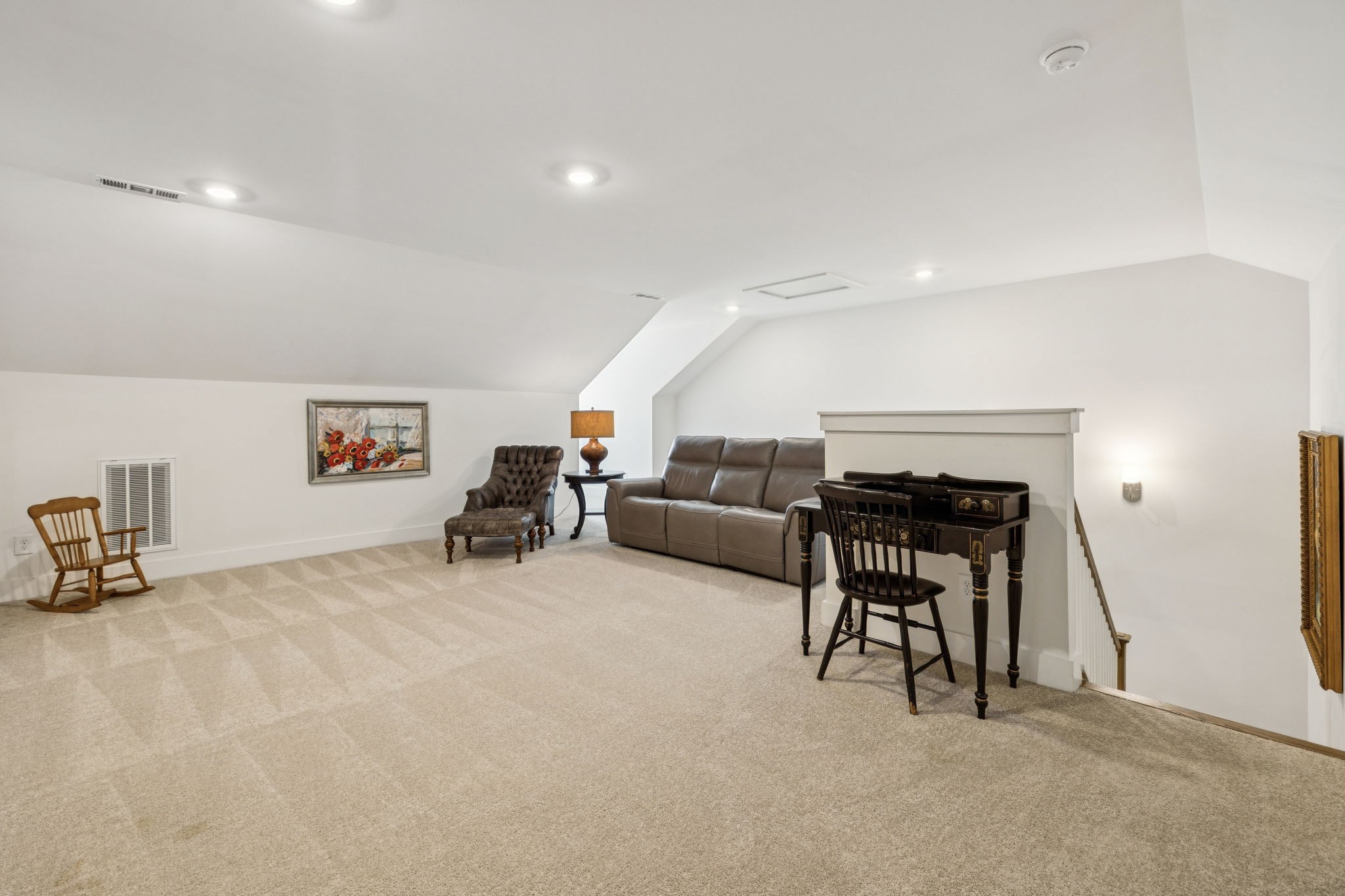 219 Cloverbrook Way
