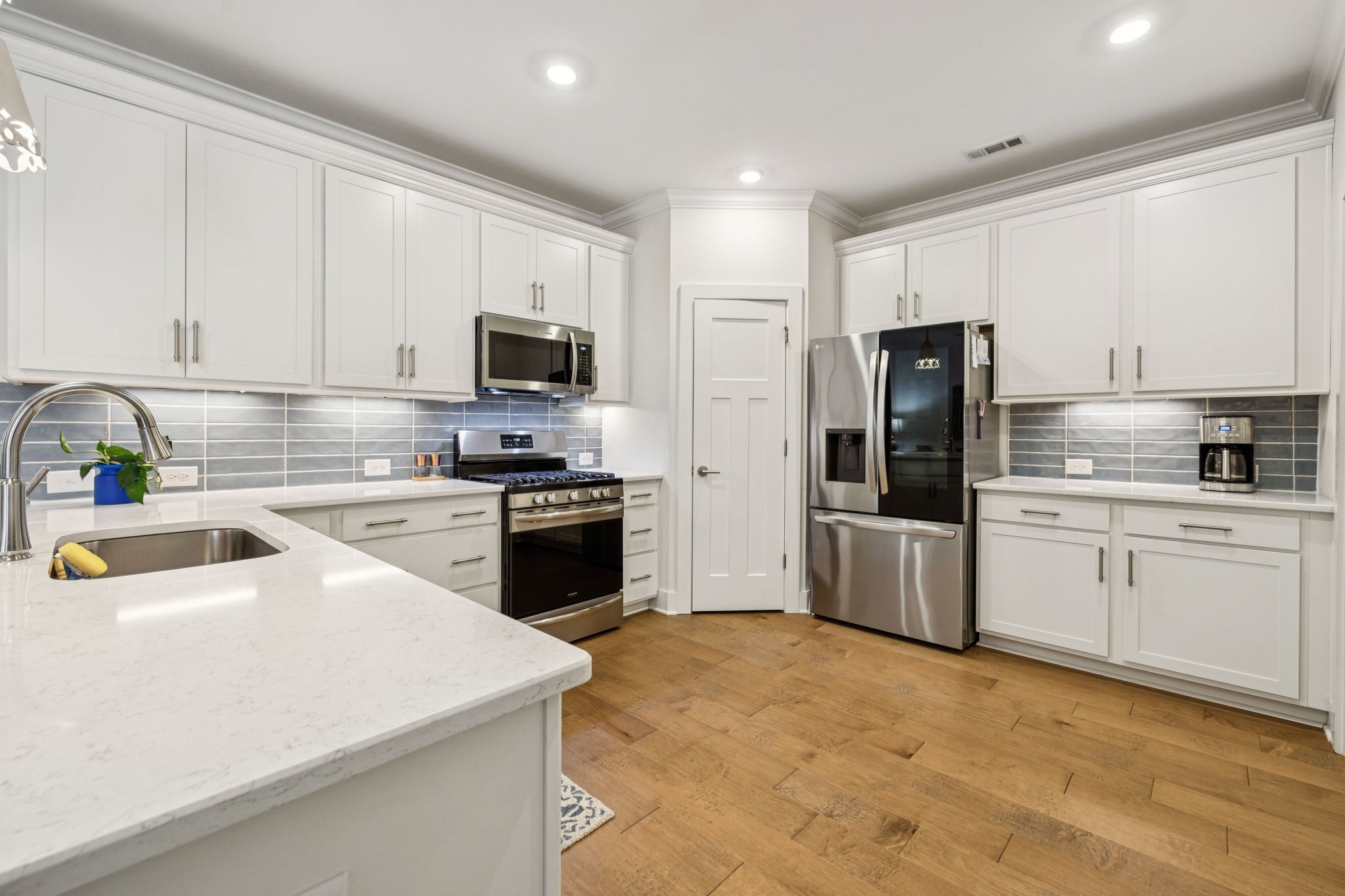 219 Cloverbrook Way