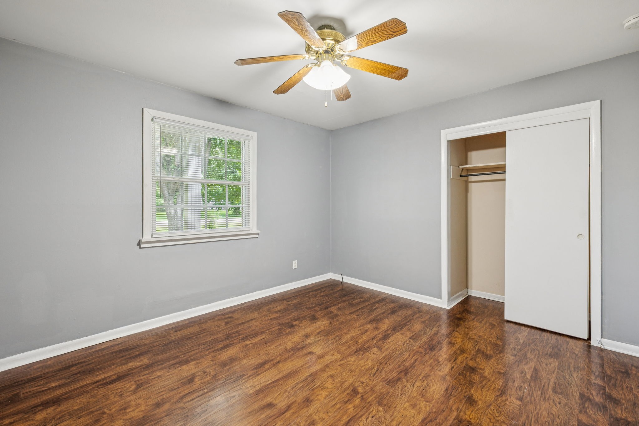 1001 Kenny St