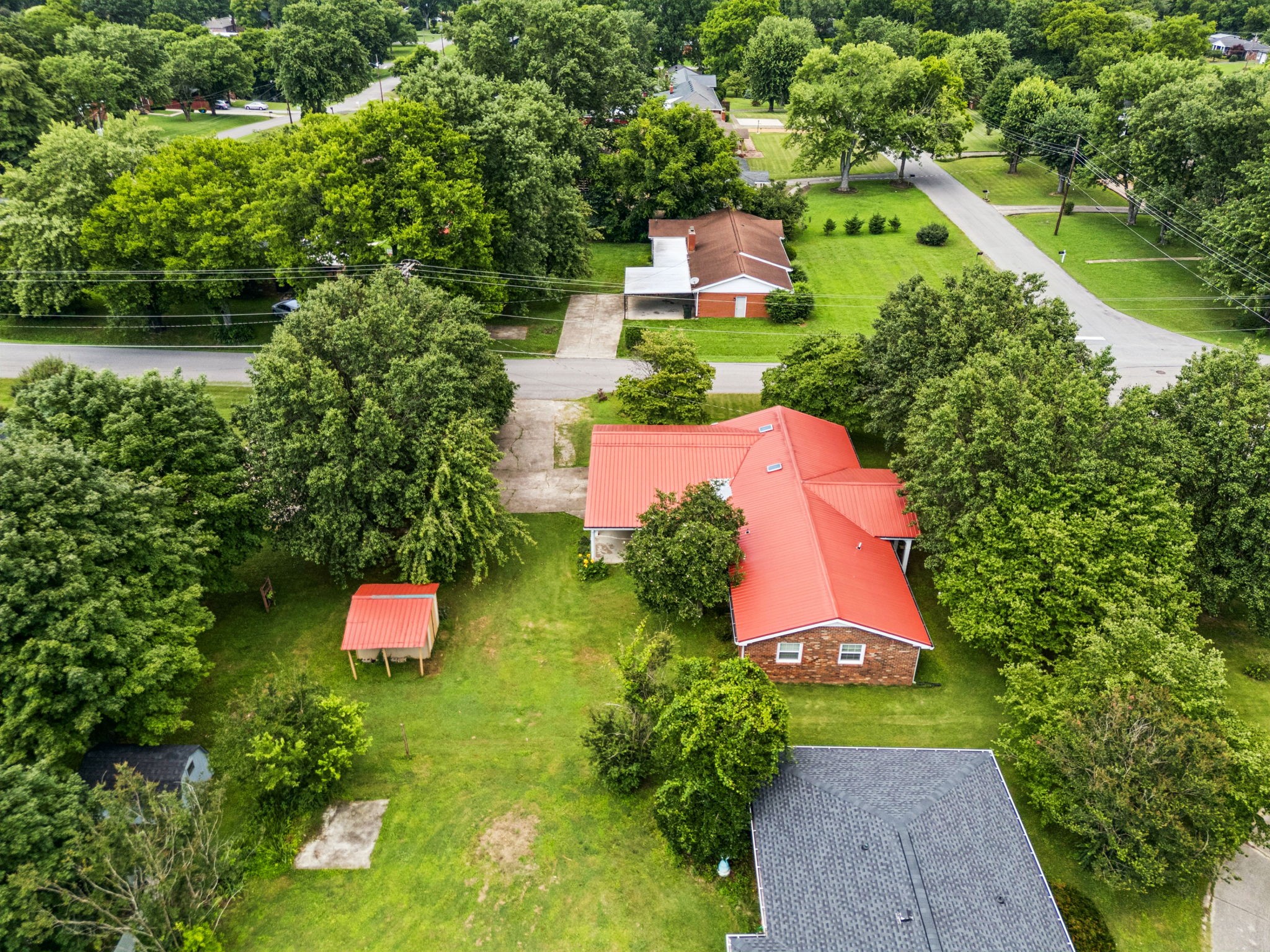 1001 Kenny St