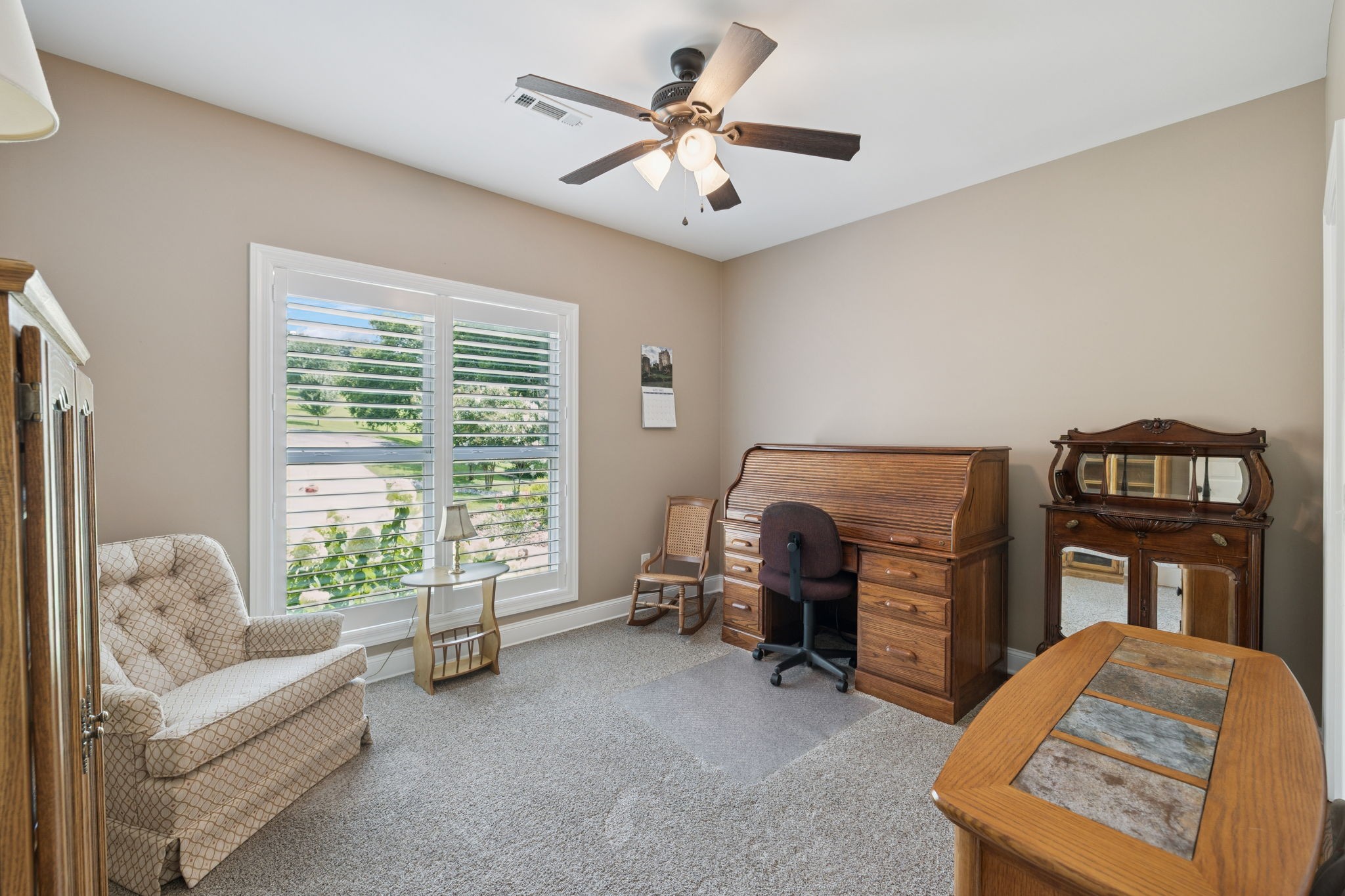 1204 Valarie Ln