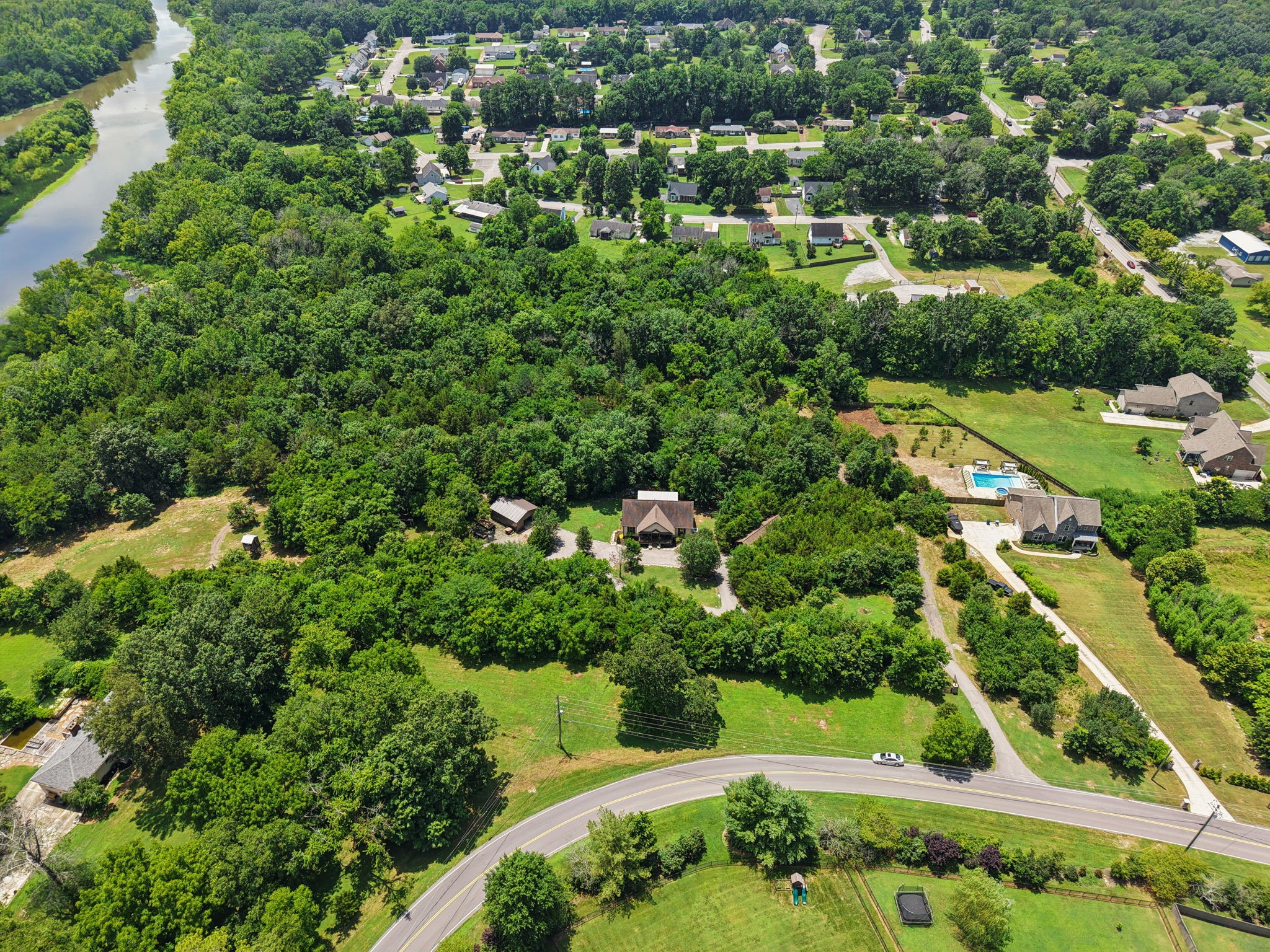 8130 Saundersville Rd