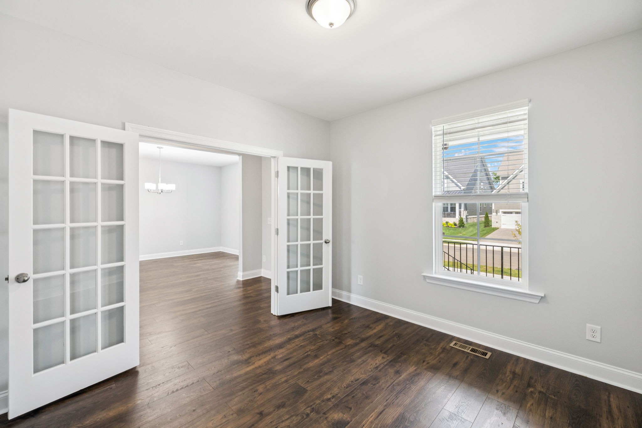5475 Ayana Dr