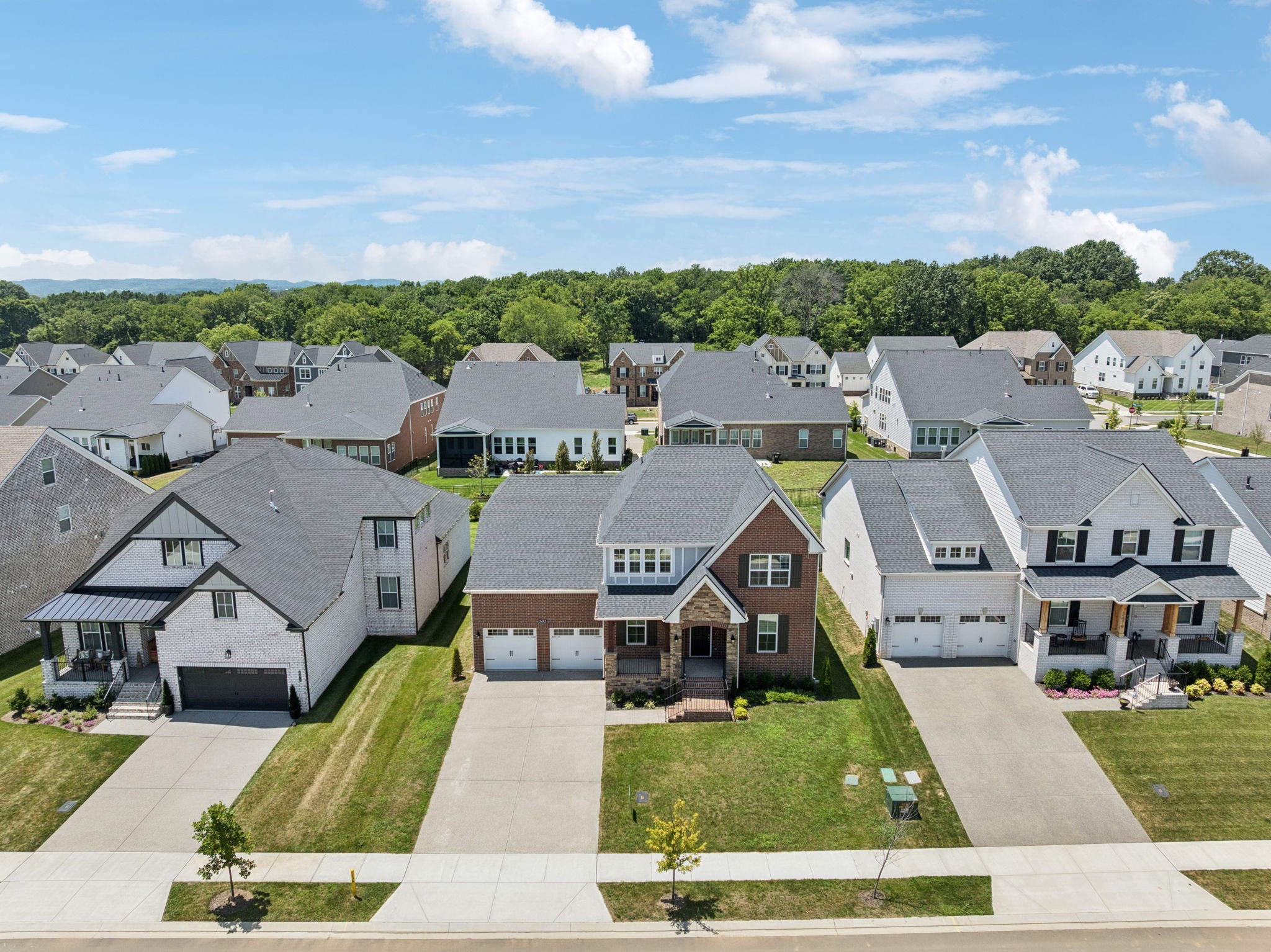 5475 Ayana Dr