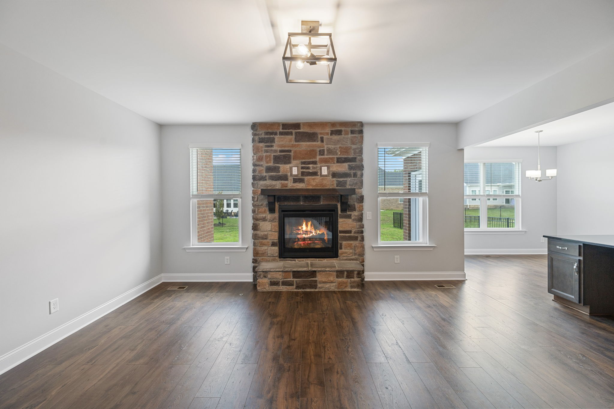5475 Ayana Dr