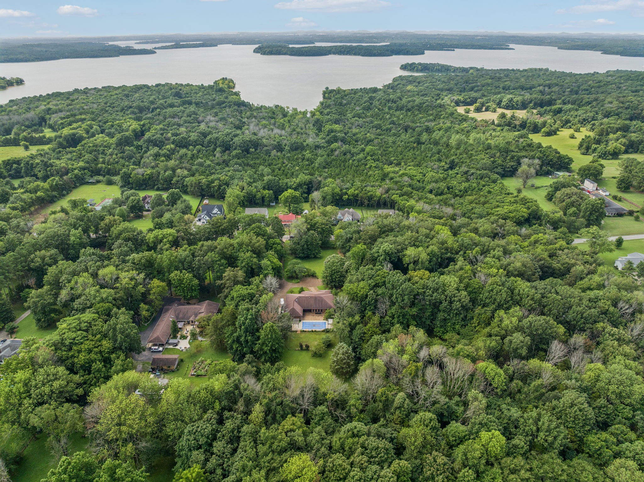 1623 Stewarts Ferry Pike