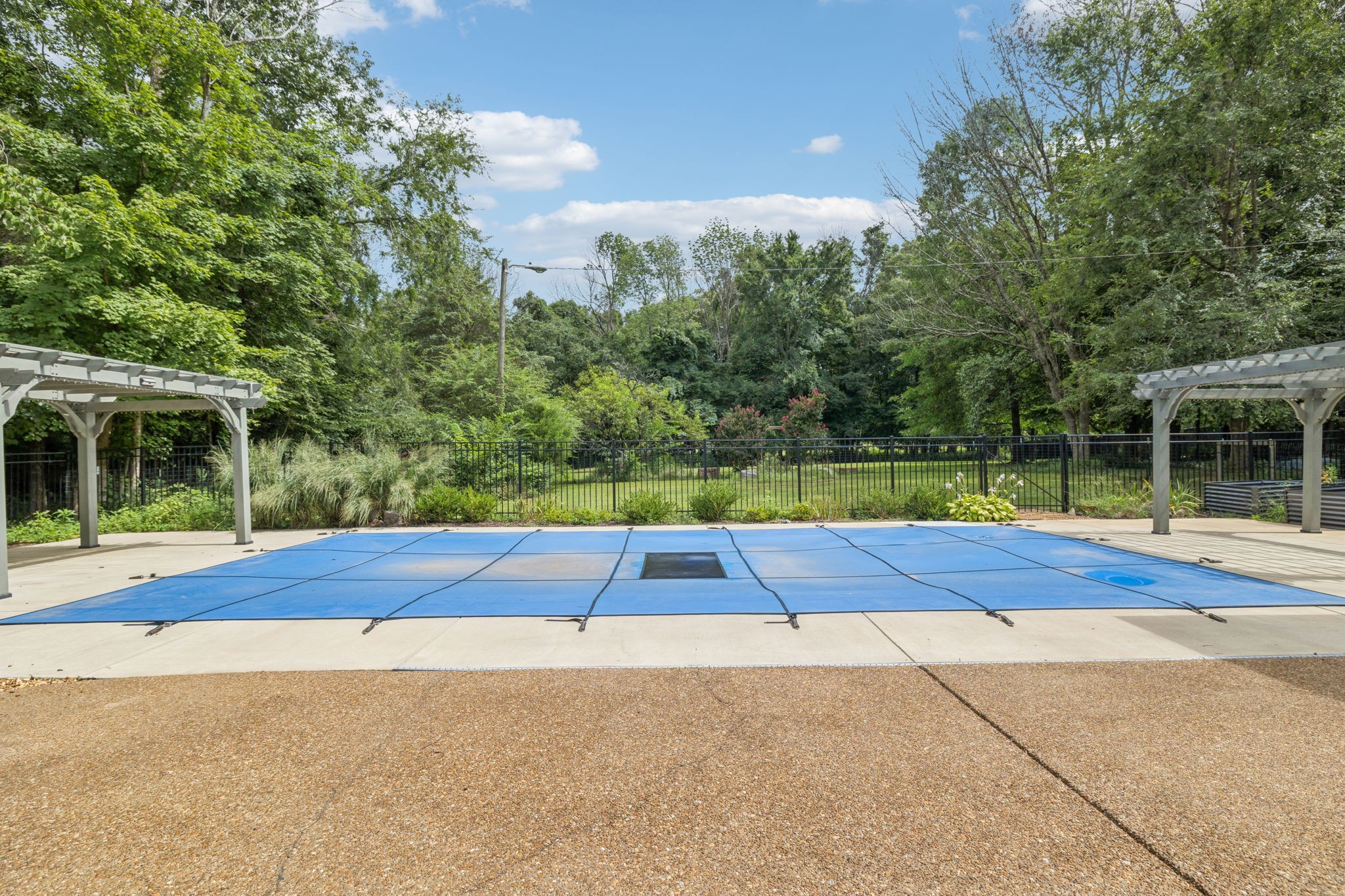 1623 Stewarts Ferry Pike