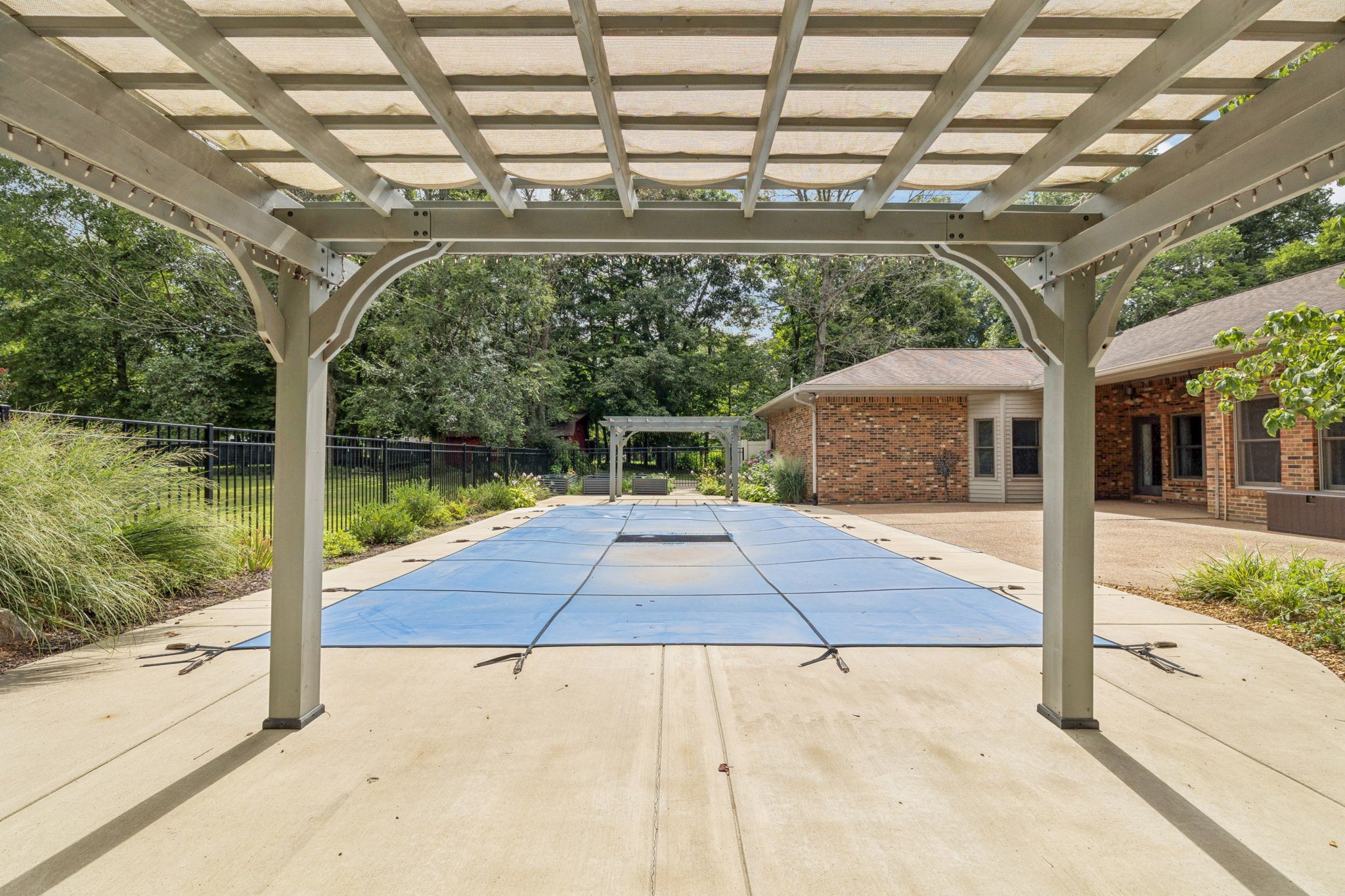 1623 Stewarts Ferry Pike