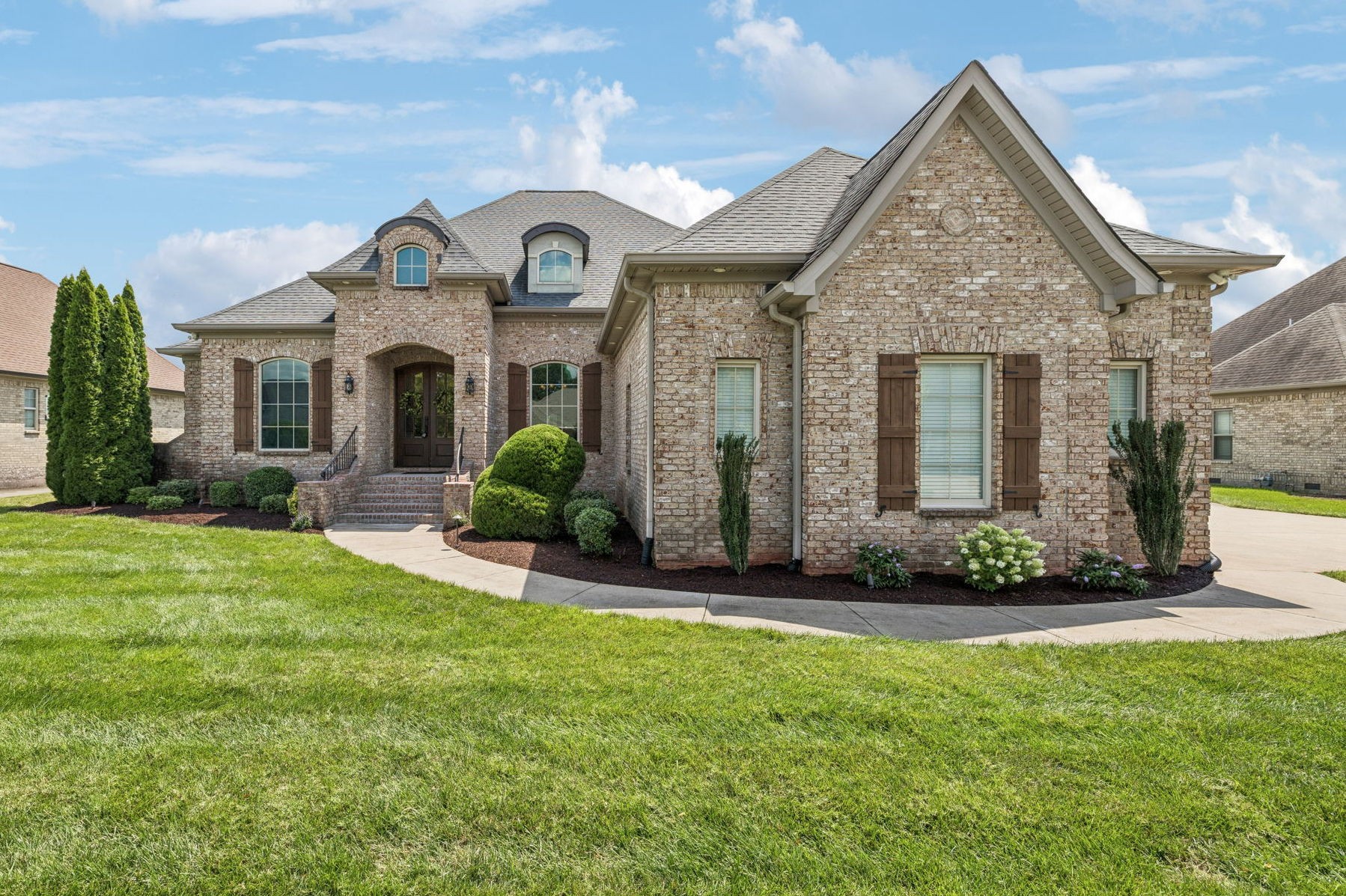 1915 Rolling Creek Dr