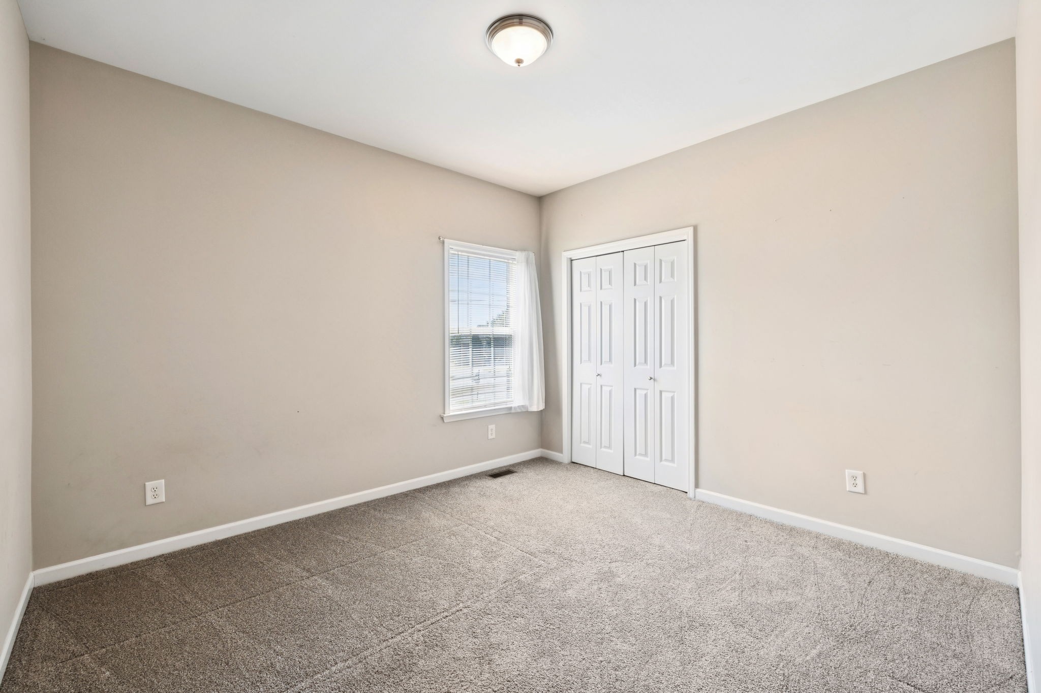 1030 Wyndham Dr