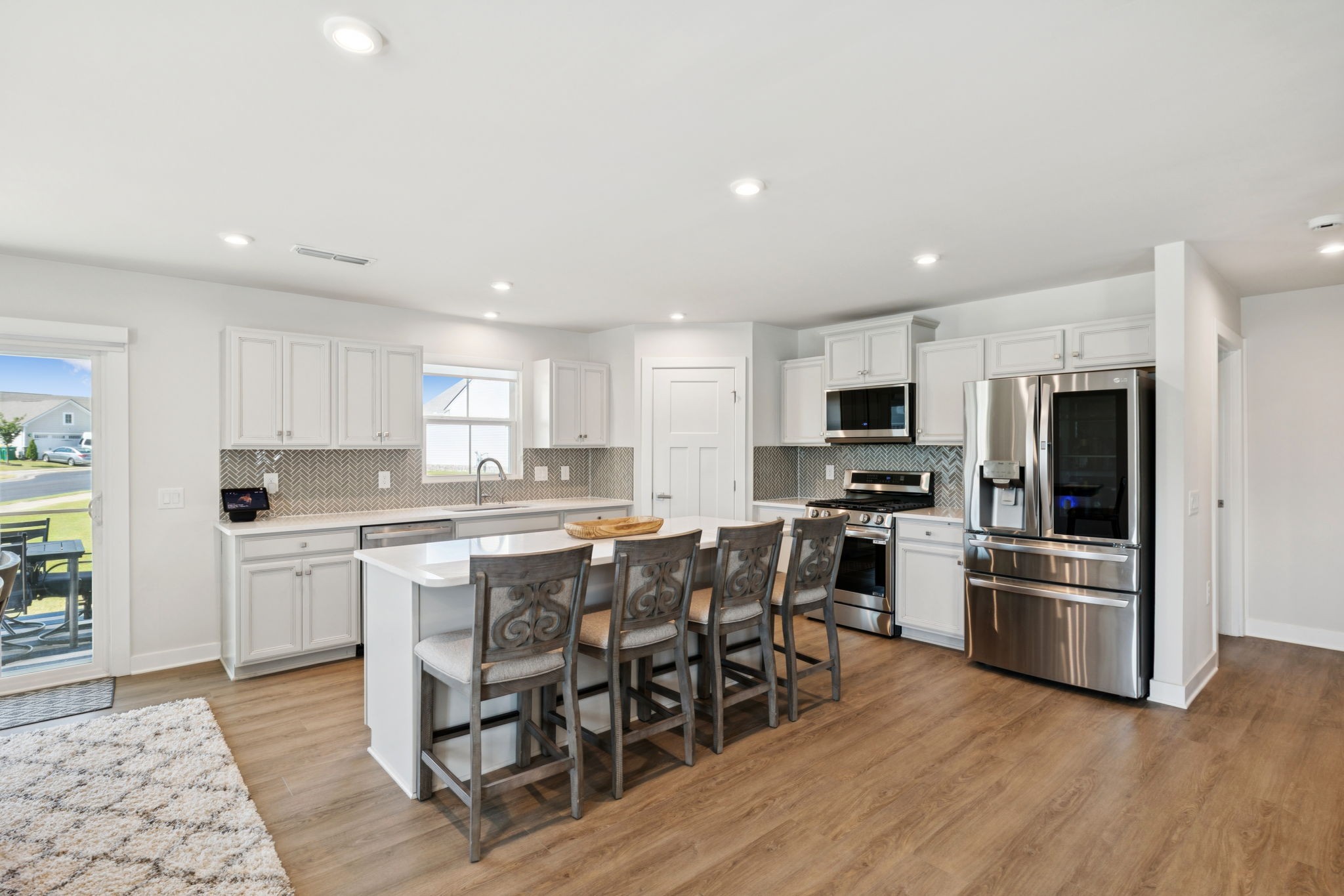 381 Streamview Dr