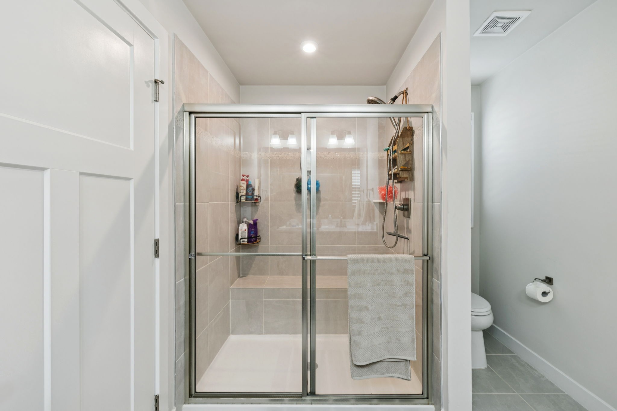 381 Streamview Dr
