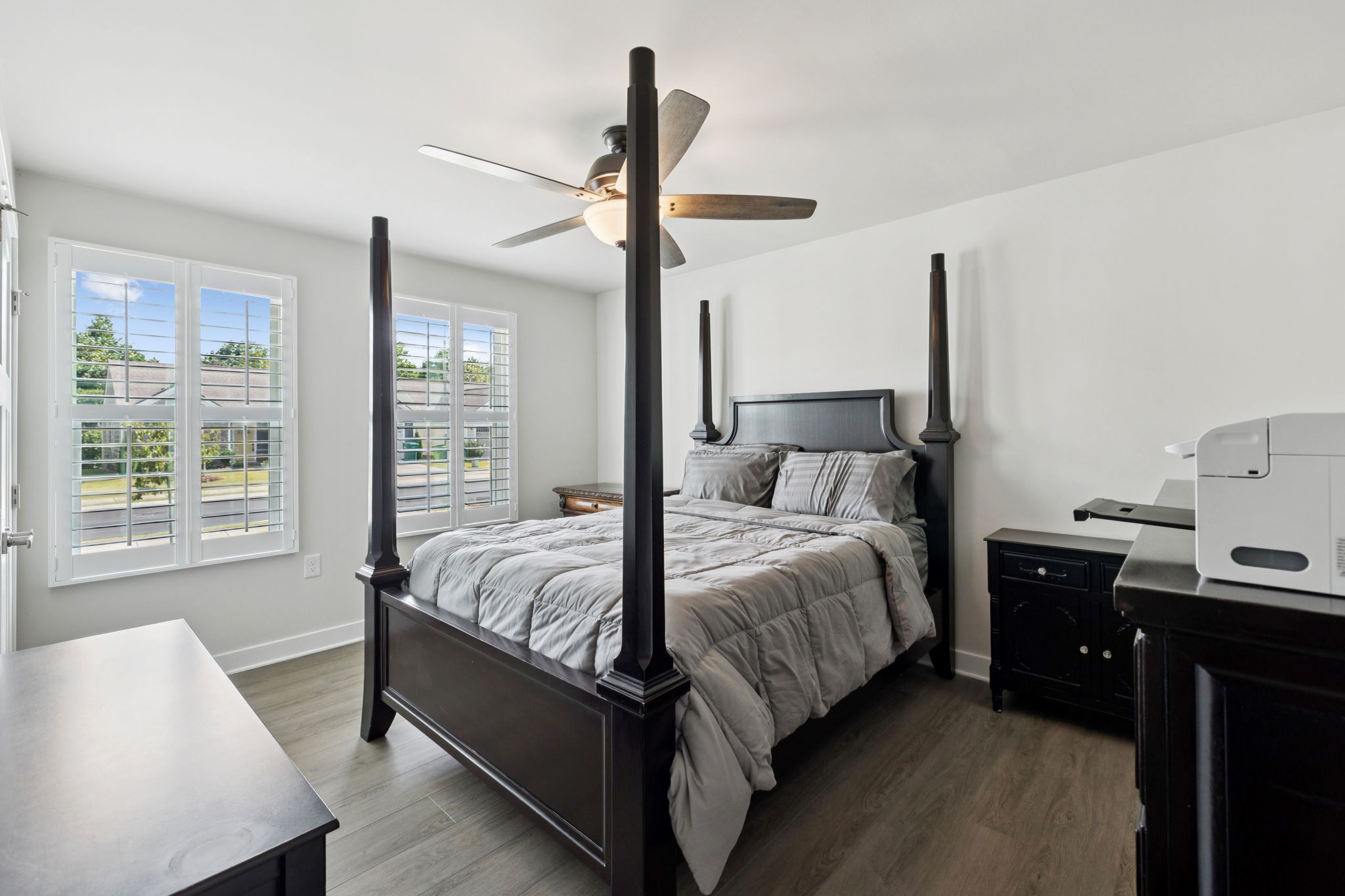 381 Streamview Dr