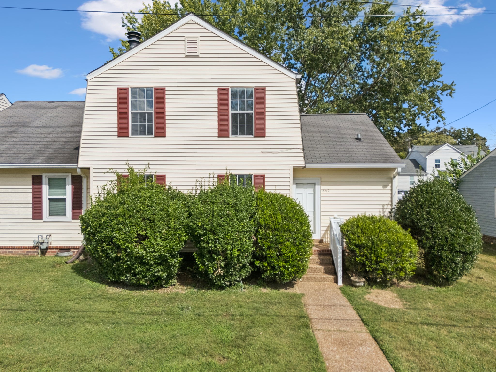 3712 Colonial Heritage Dr