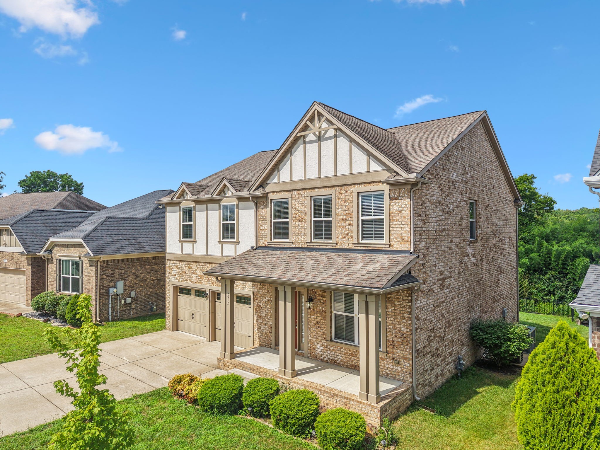 5012 Winslow Dr