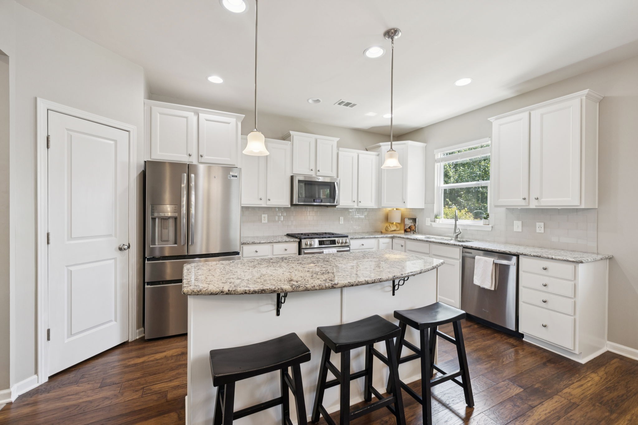 2809 Kaye Dr