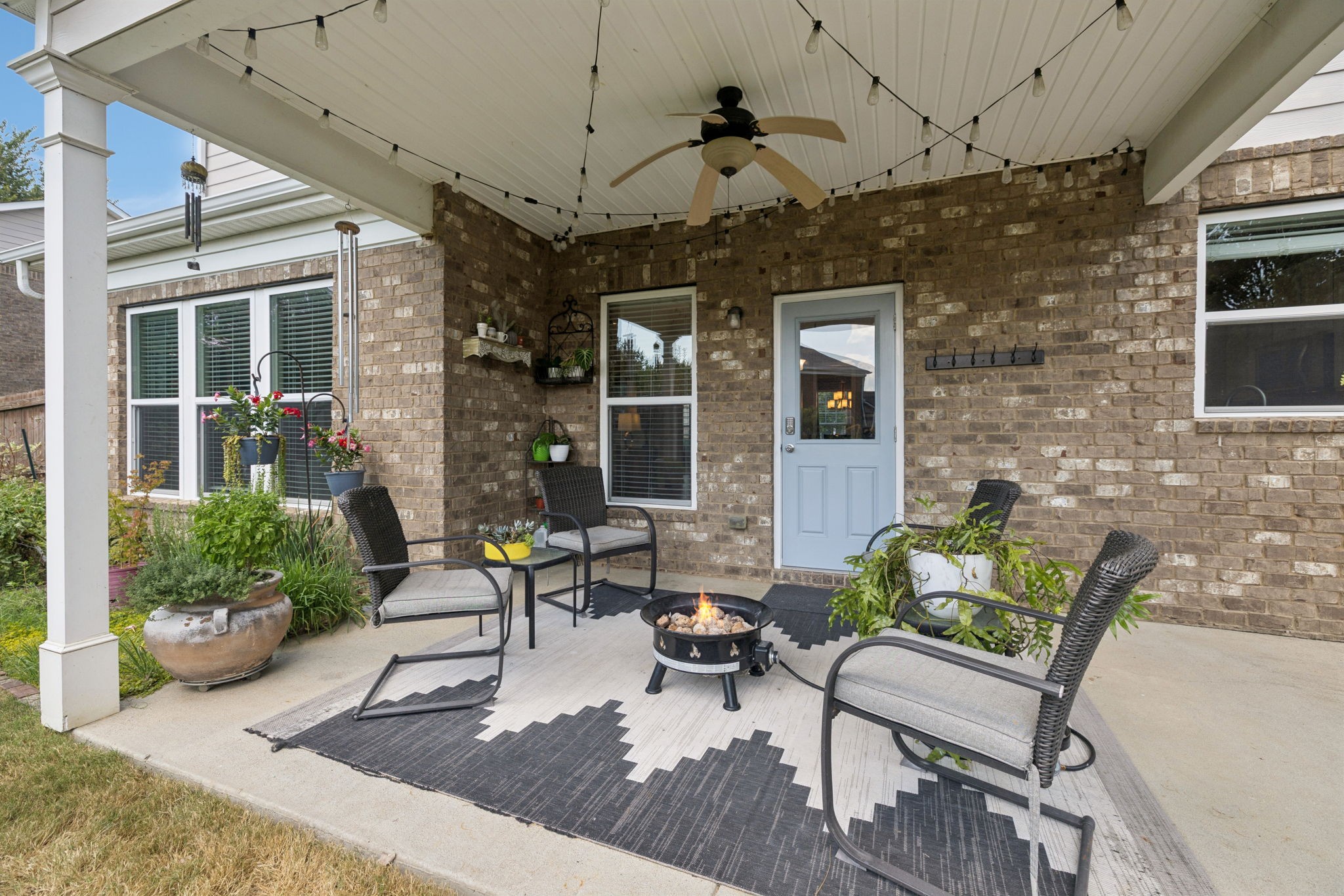 2809 Kaye Dr