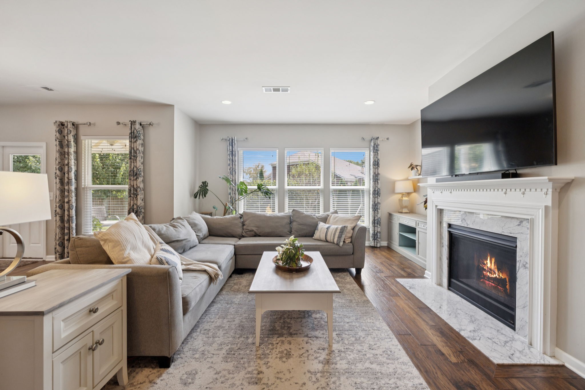 2809 Kaye Dr