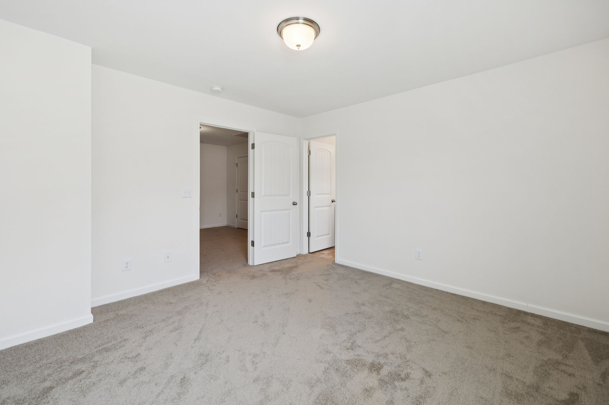 5536 Hamilton Cir