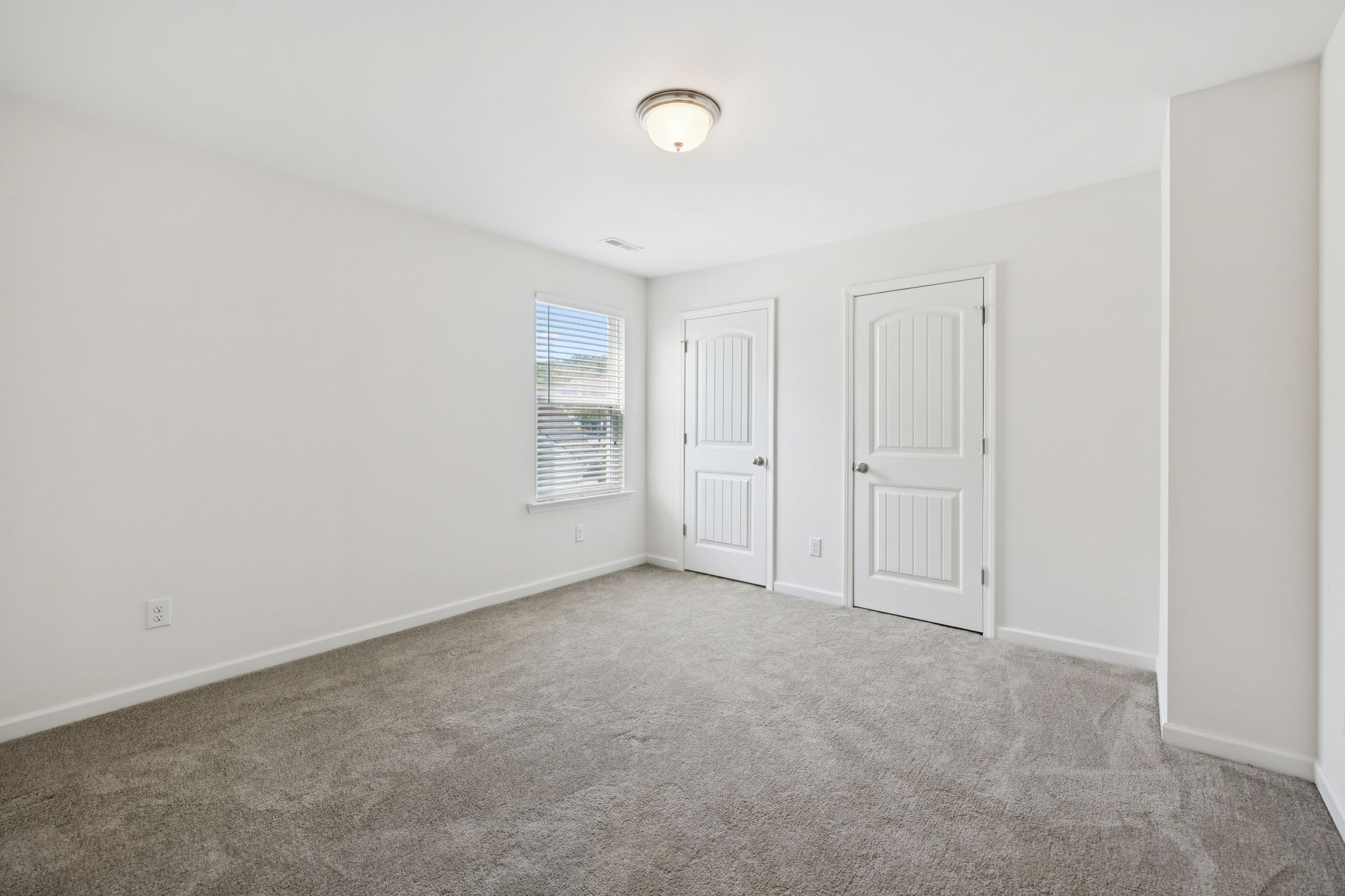 5536 Hamilton Cir