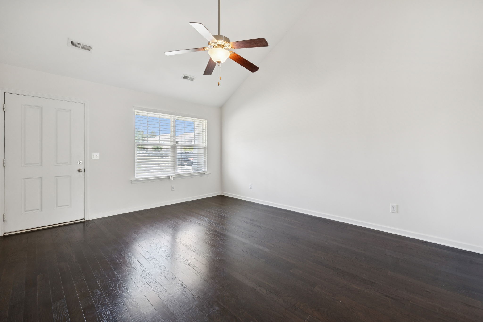 5536 Hamilton Cir