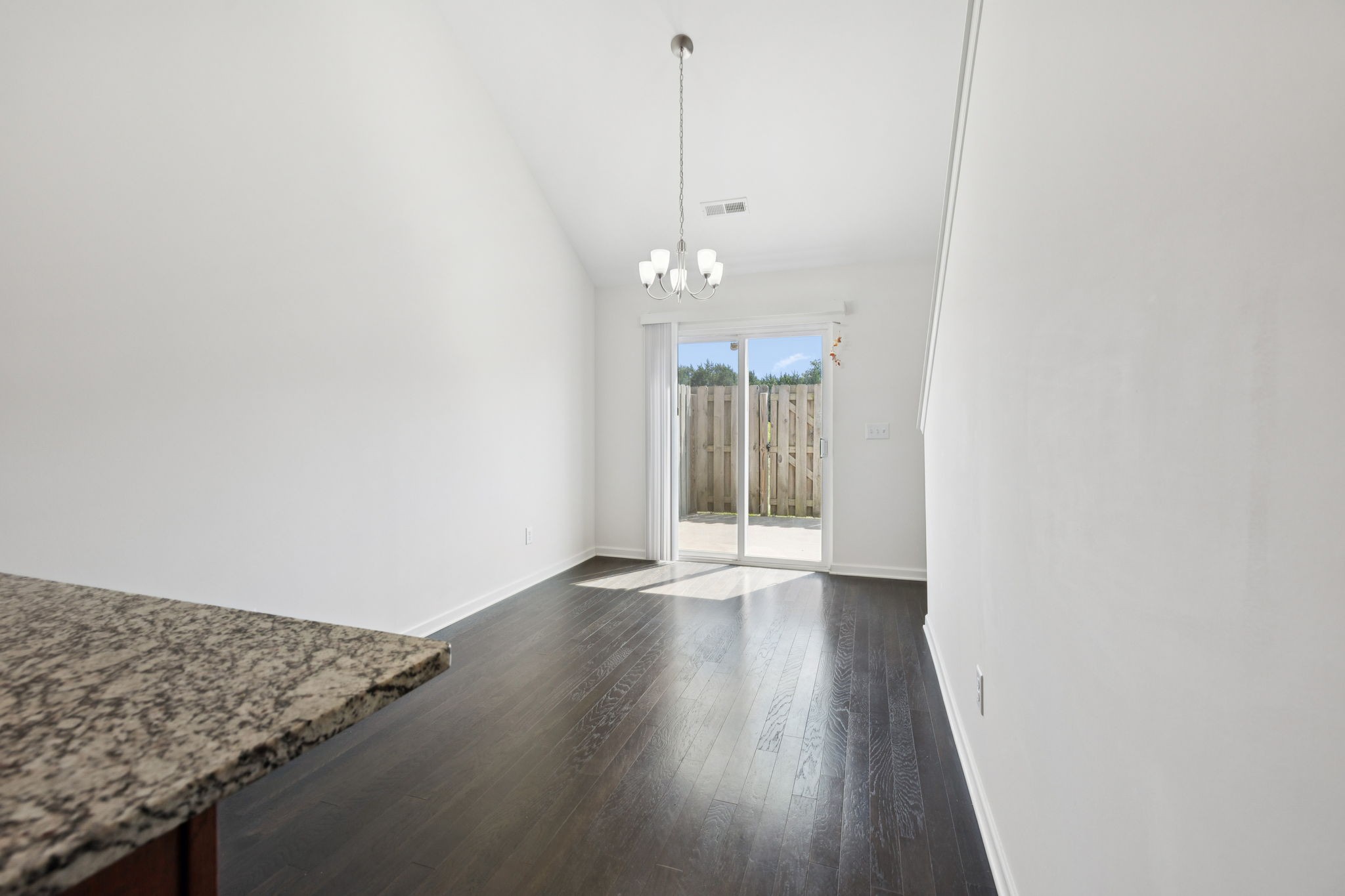 5536 Hamilton Cir