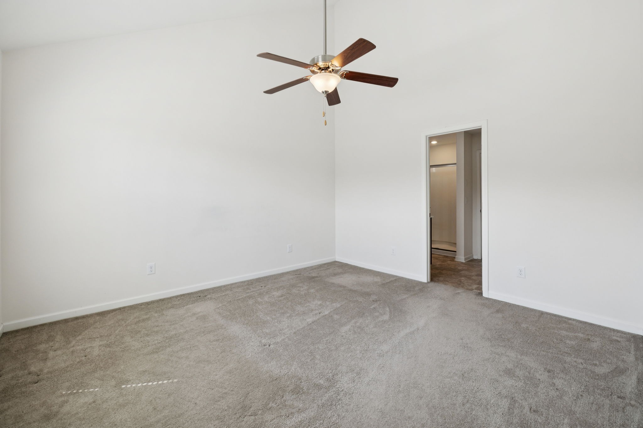5536 Hamilton Cir