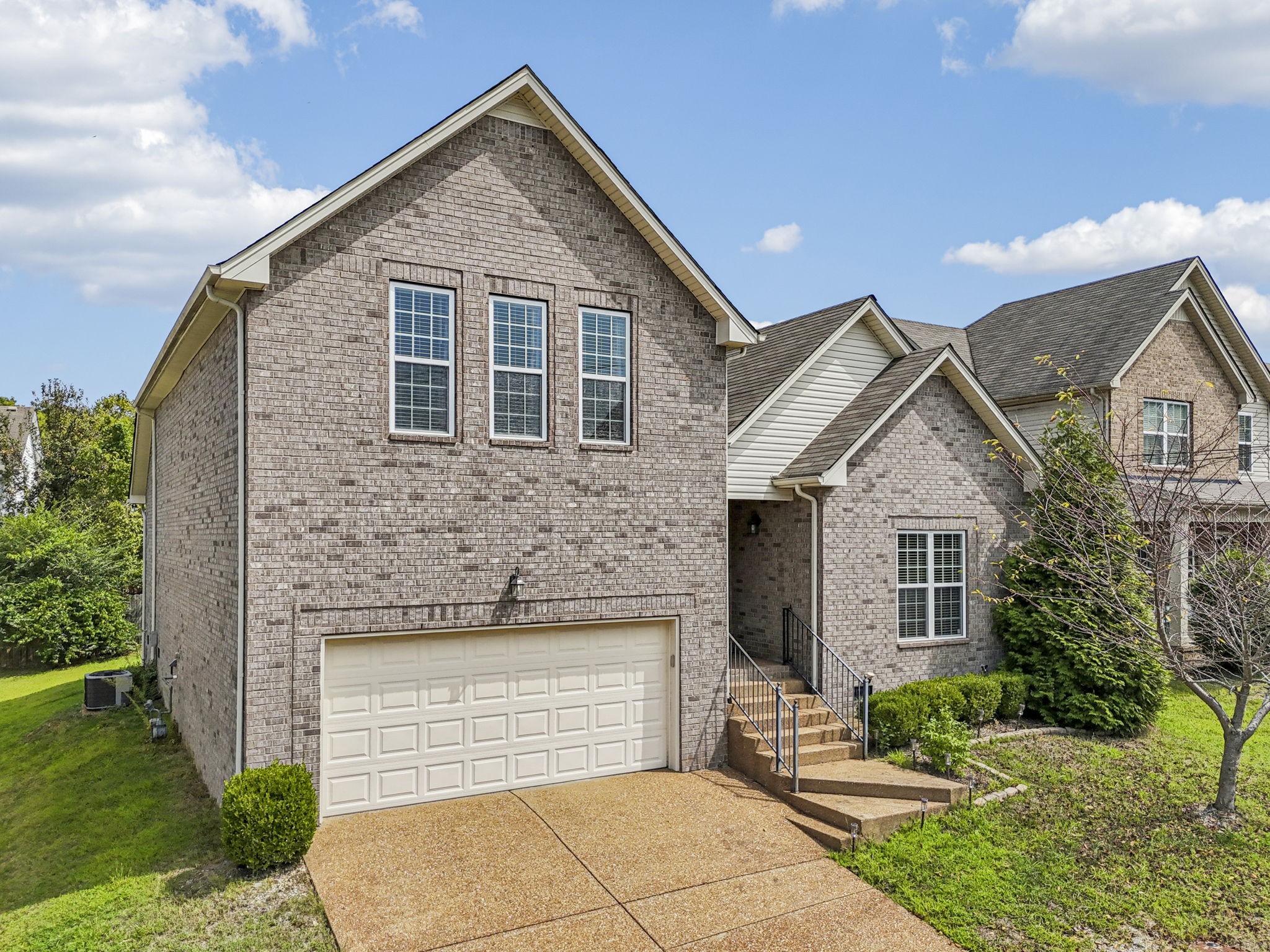 413 Chinook Dr