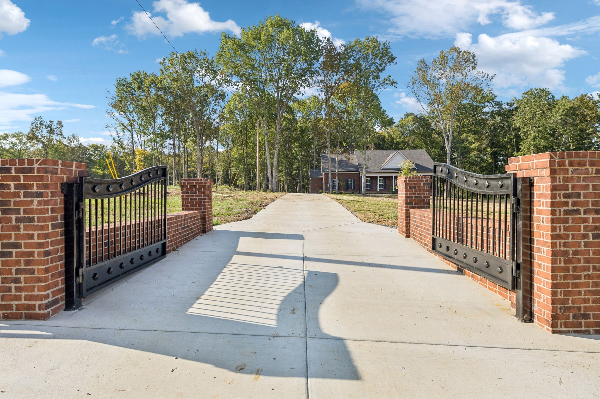 1235 George Patterson Rd