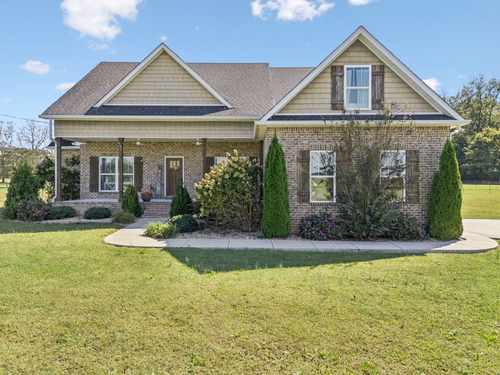 107 Holly Ct