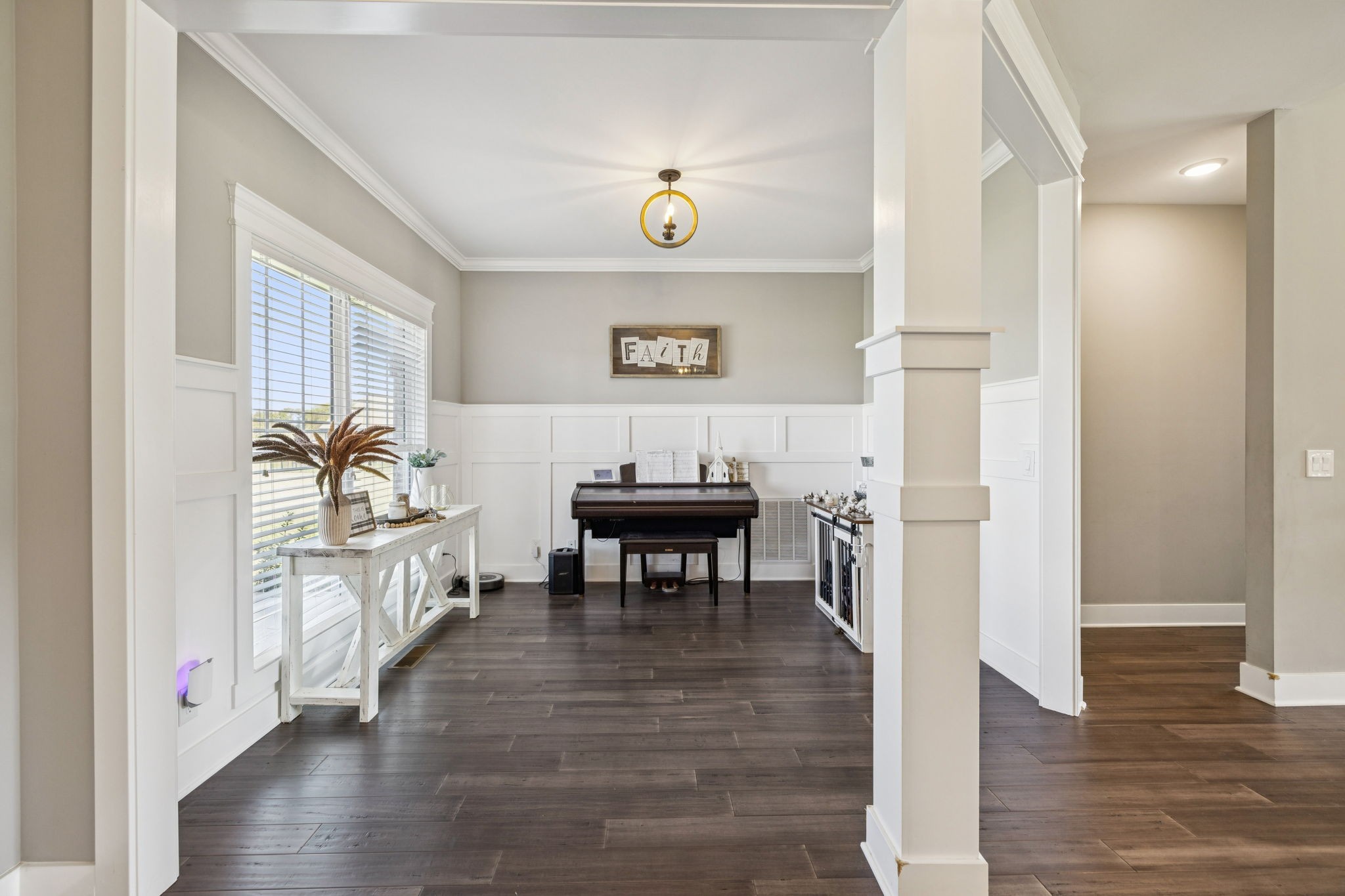 107 Holly Ct